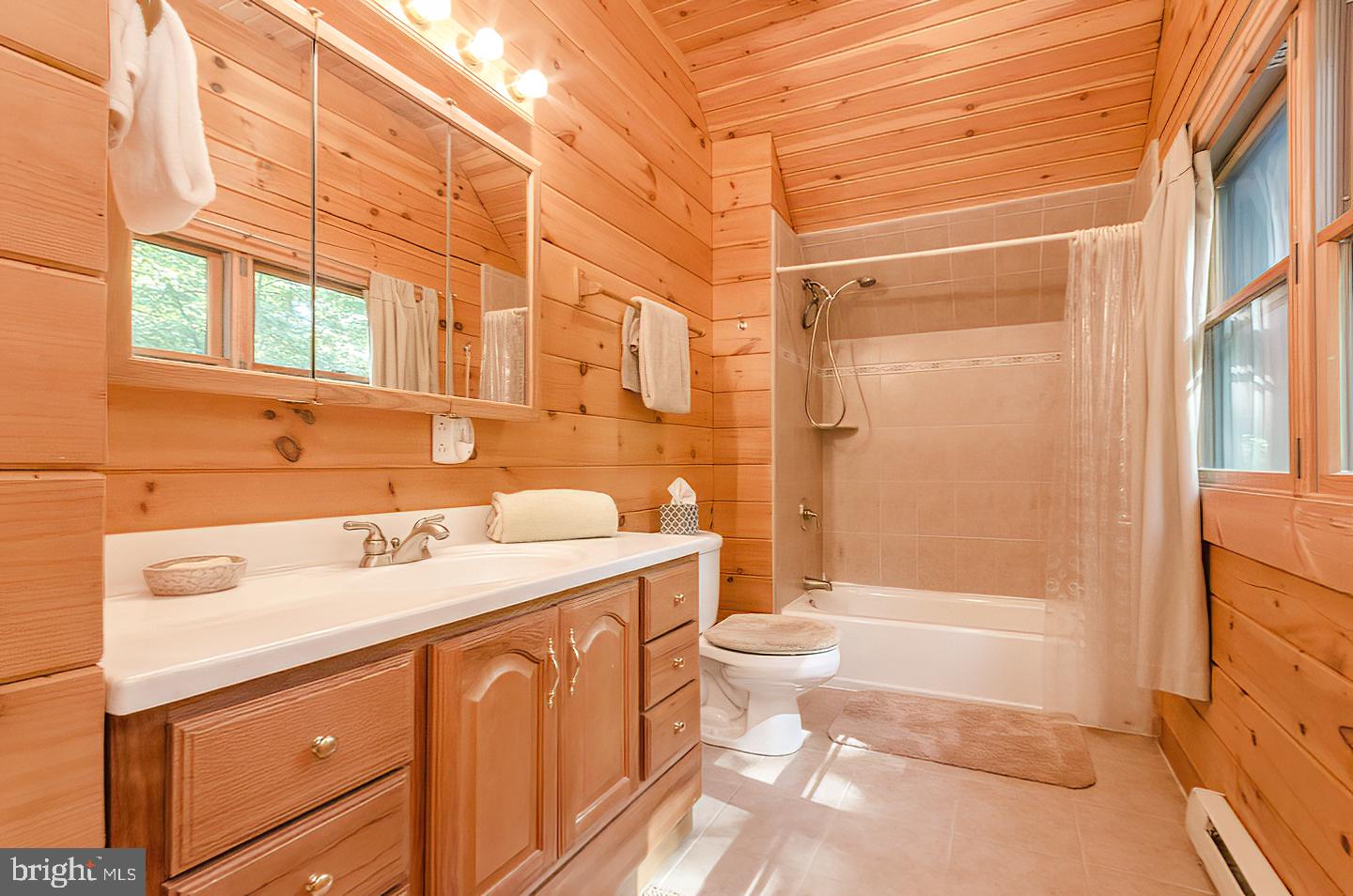 SOMERSET - Residential