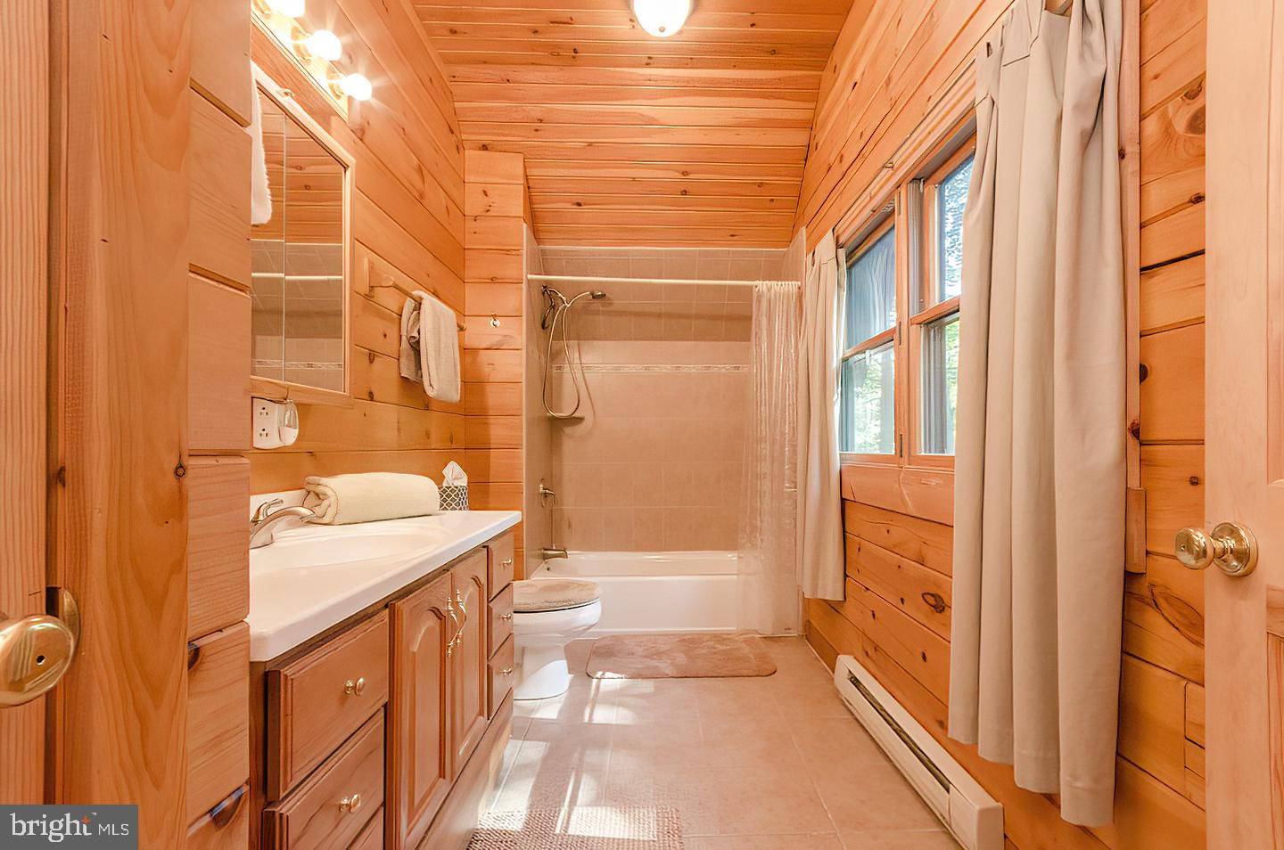 SOMERSET - Residential