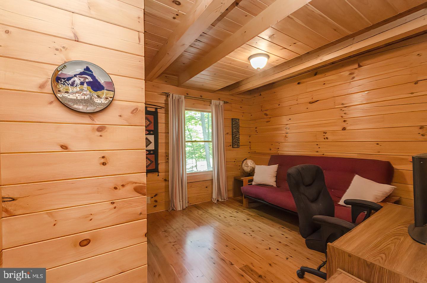 SOMERSET - Residential