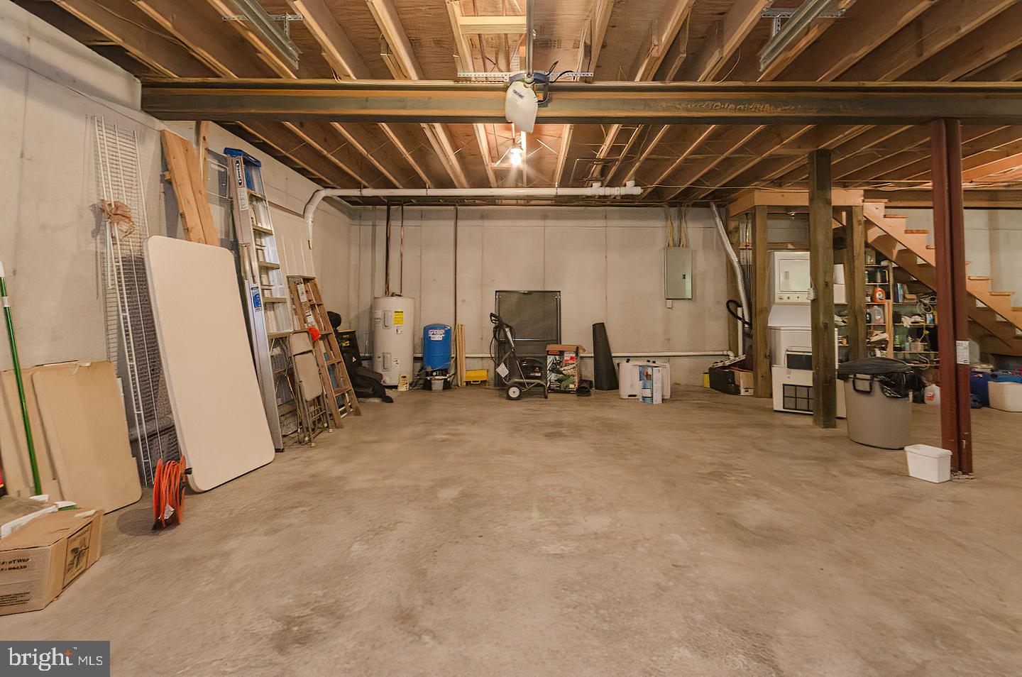 SOMERSET - Residential