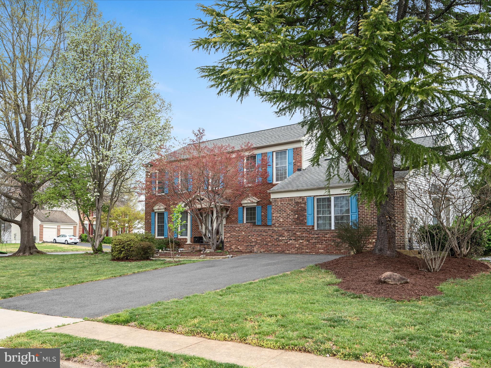 OAKENSHAW - Residential