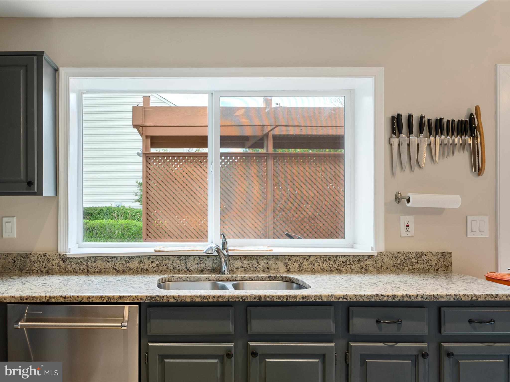 OAKENSHAW - Residential