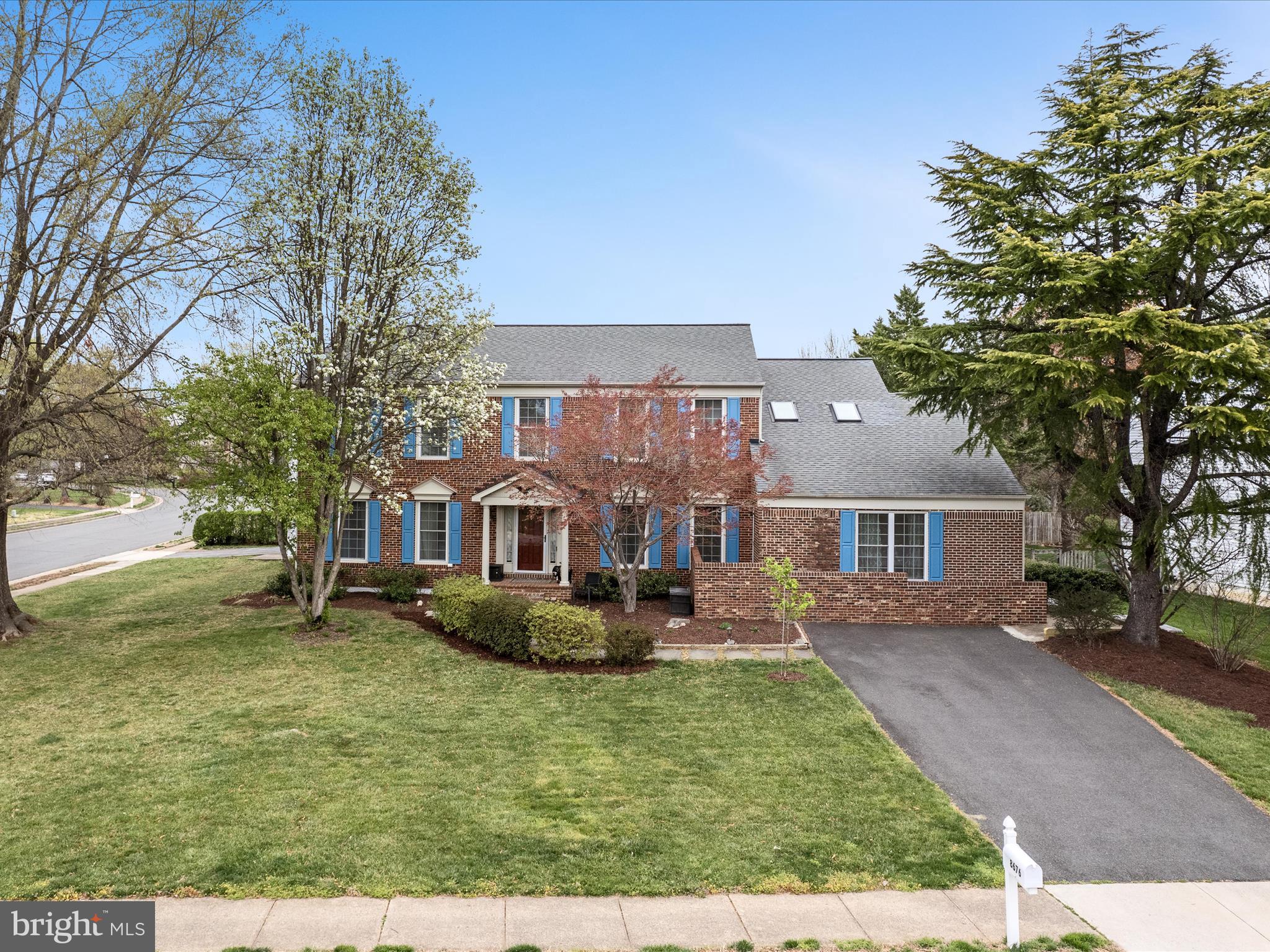 OAKENSHAW - Residential