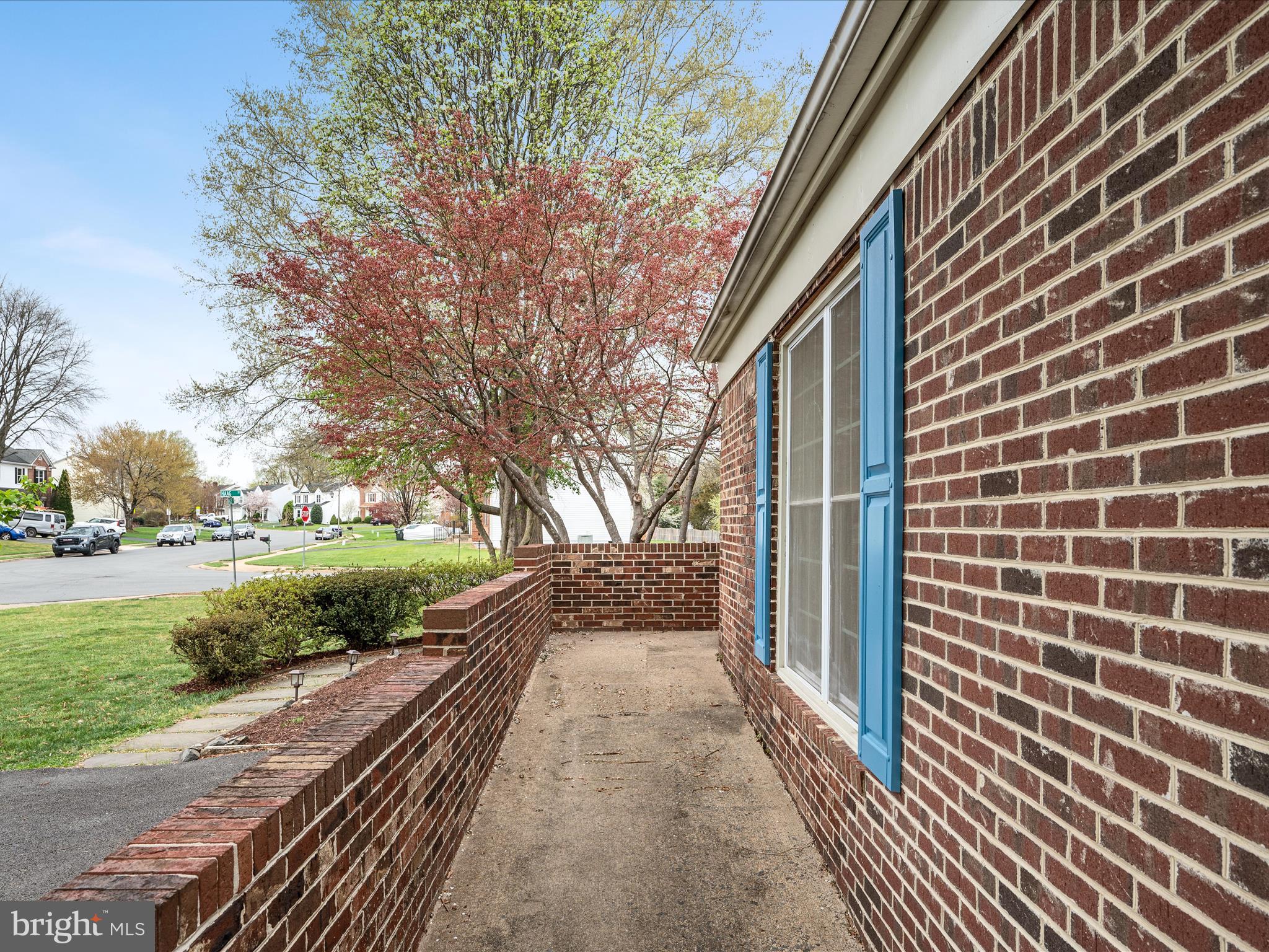 OAKENSHAW - Residential