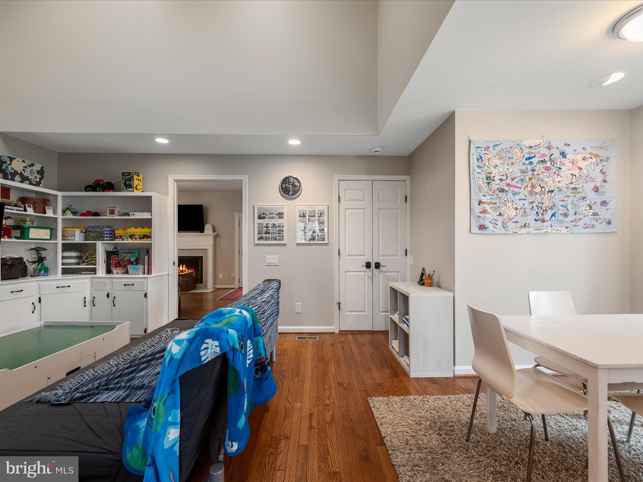 OAKENSHAW - Residential