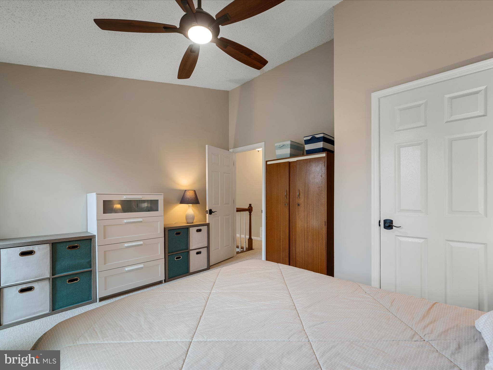 OAKENSHAW - Residential