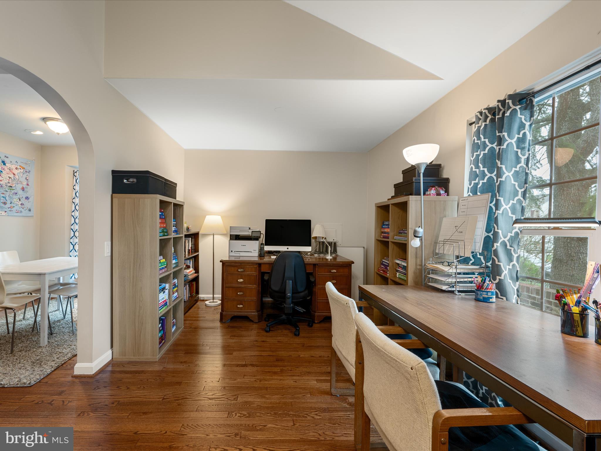 OAKENSHAW - Residential