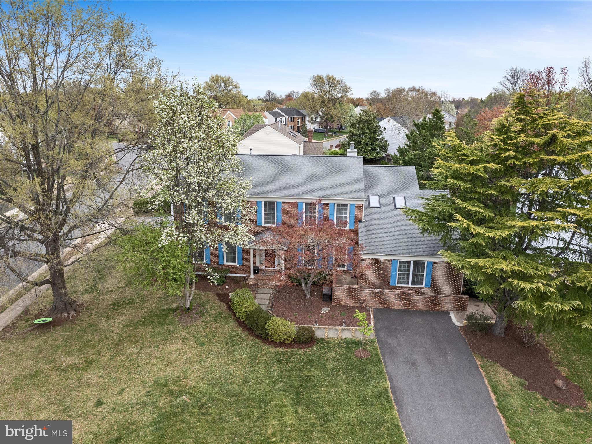 OAKENSHAW - Residential