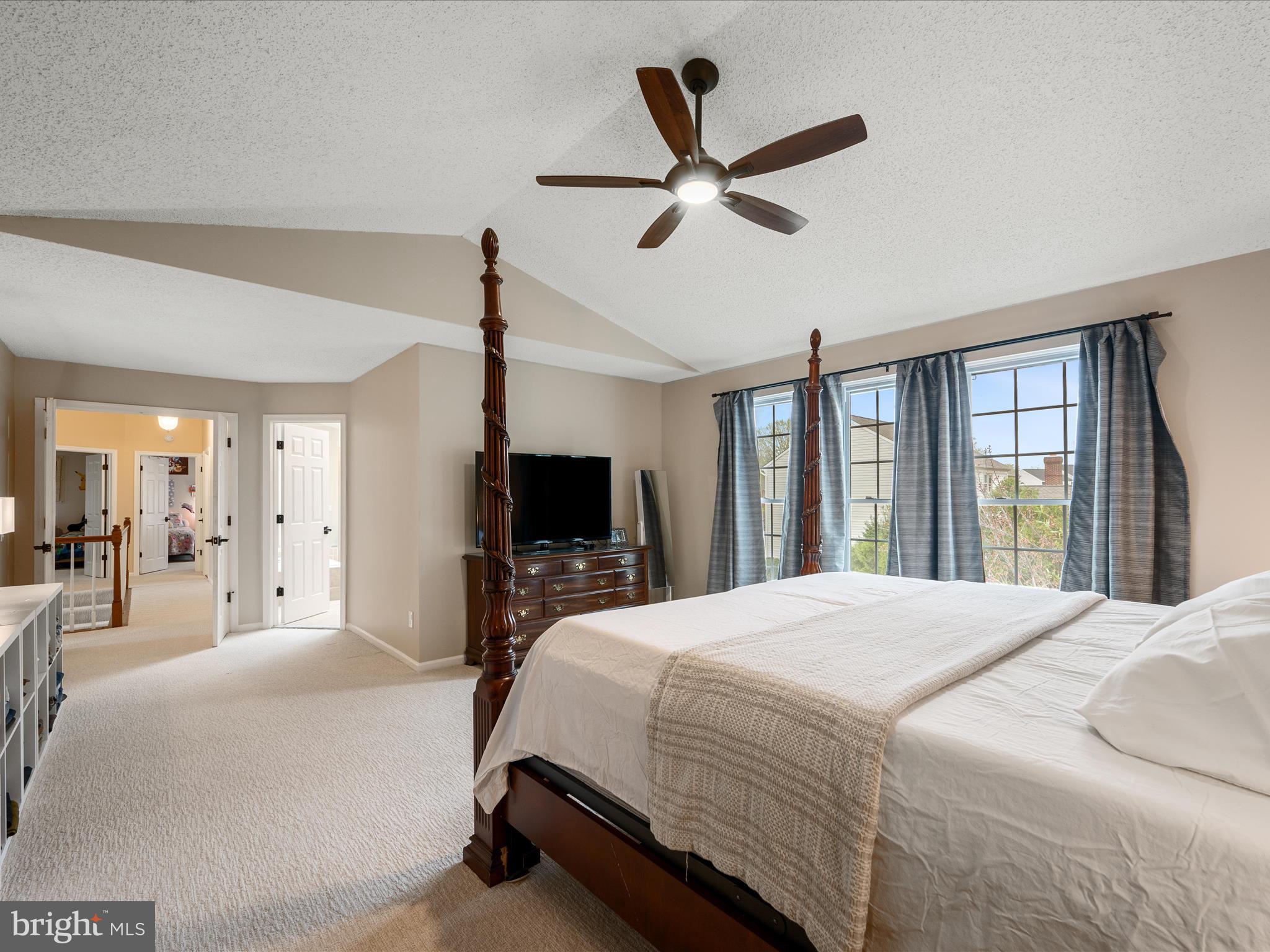 OAKENSHAW - Residential