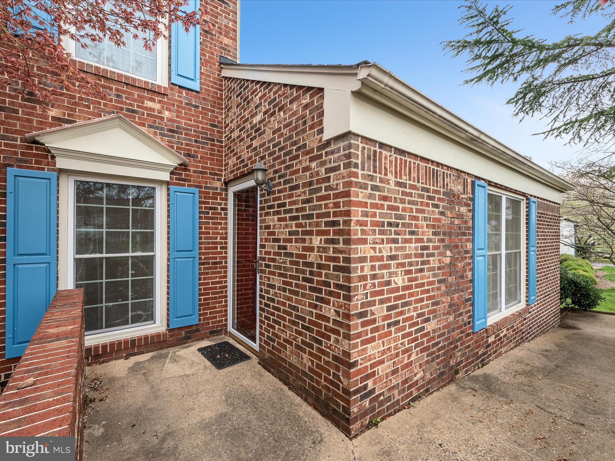 OAKENSHAW - Residential