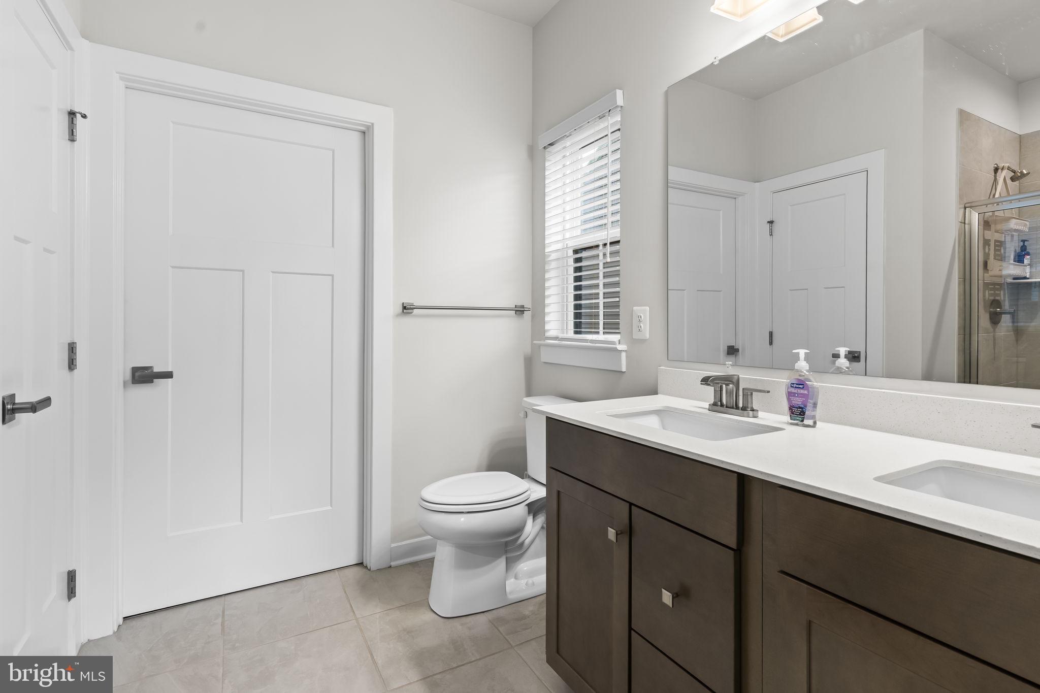 TANYARD SHORES - Residential