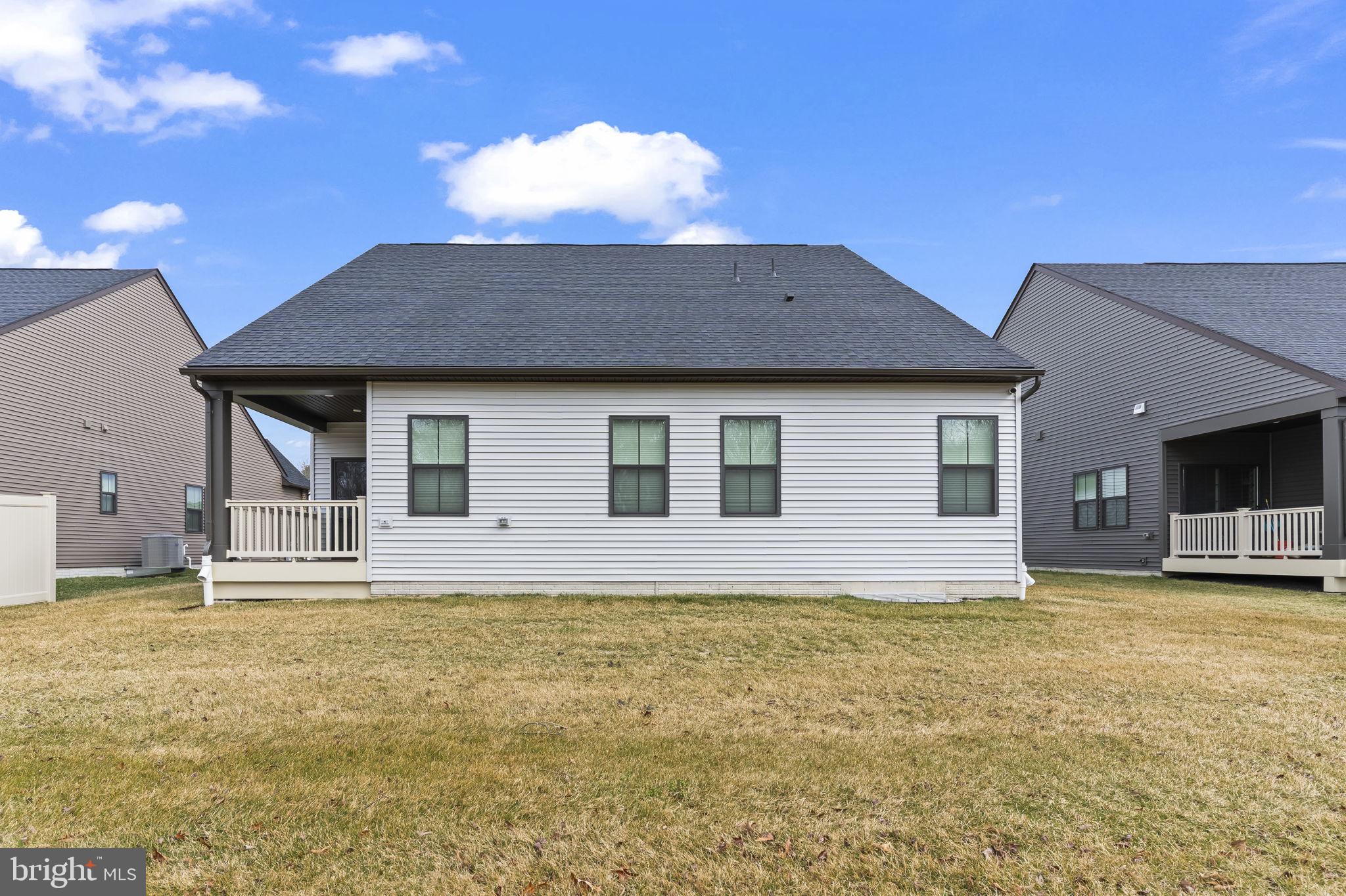 TANYARD SHORES - Residential