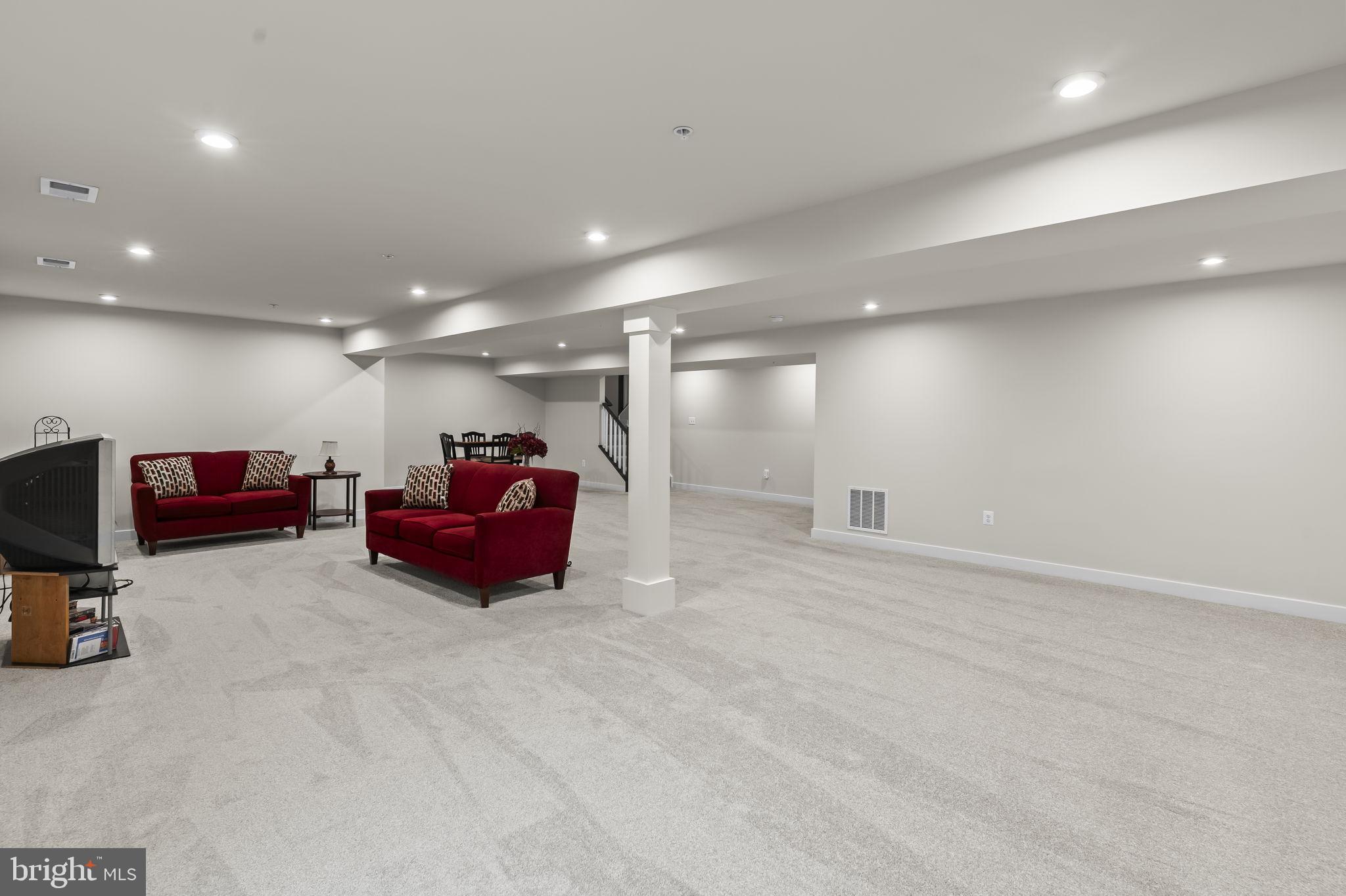 TANYARD SHORES - Residential