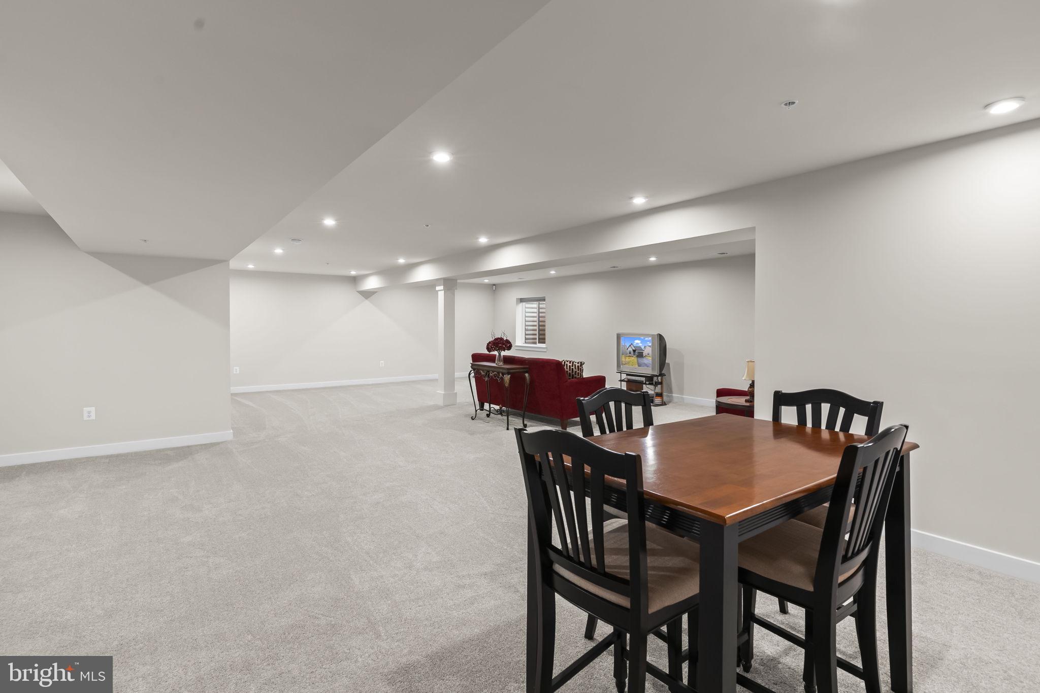 TANYARD SHORES - Residential