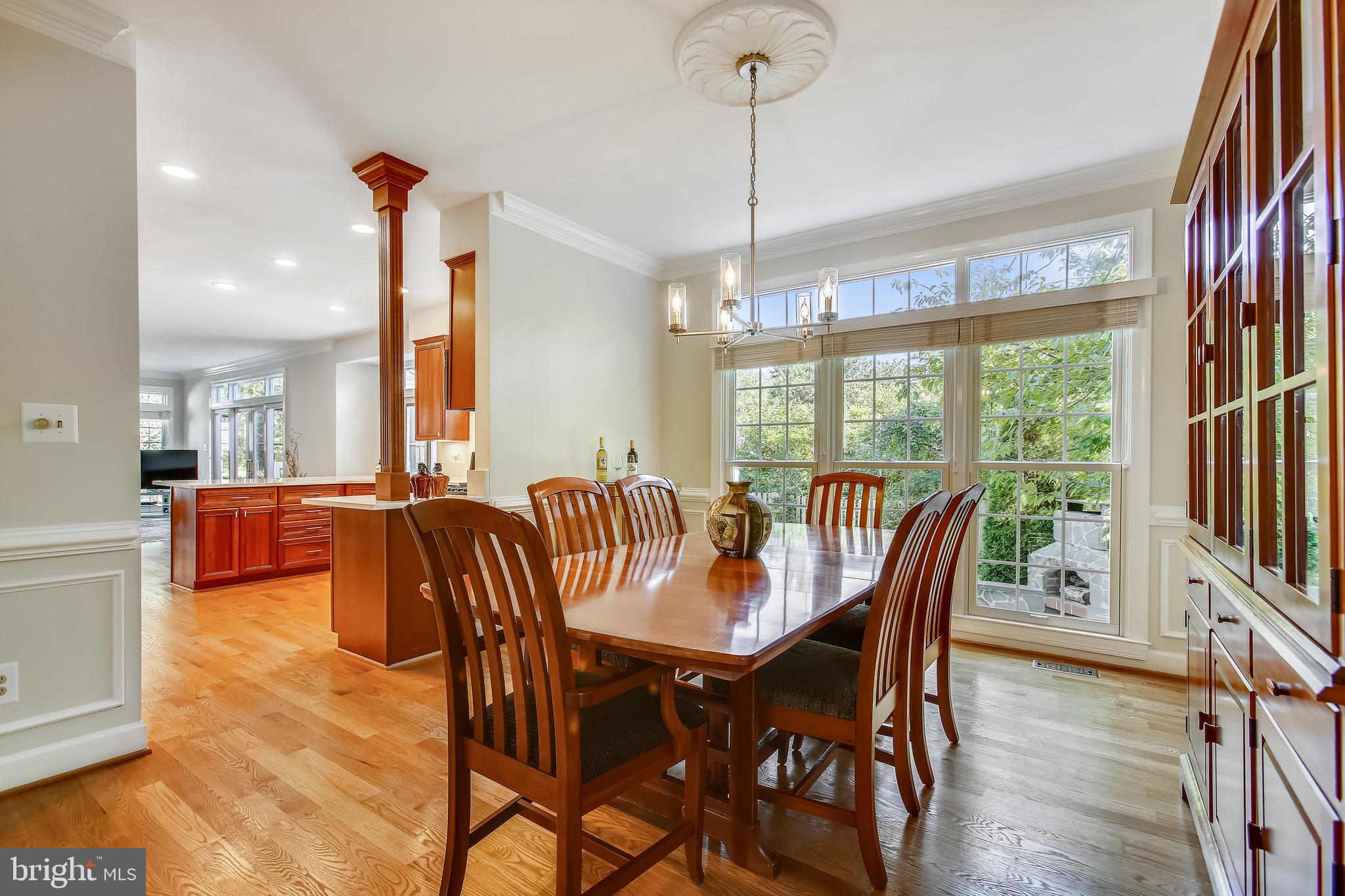 MEADOW HALL - Residential