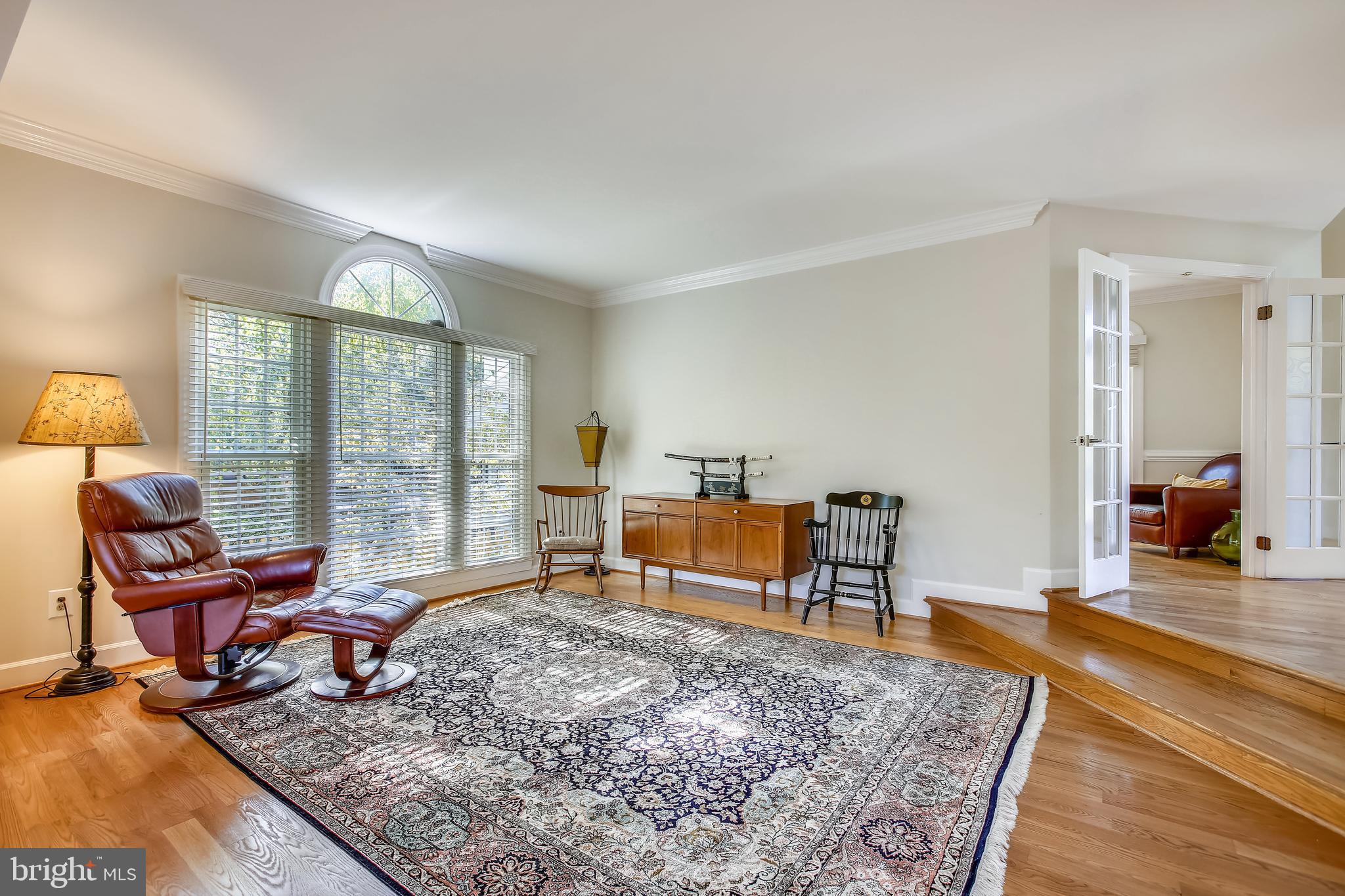 MEADOW HALL - Residential