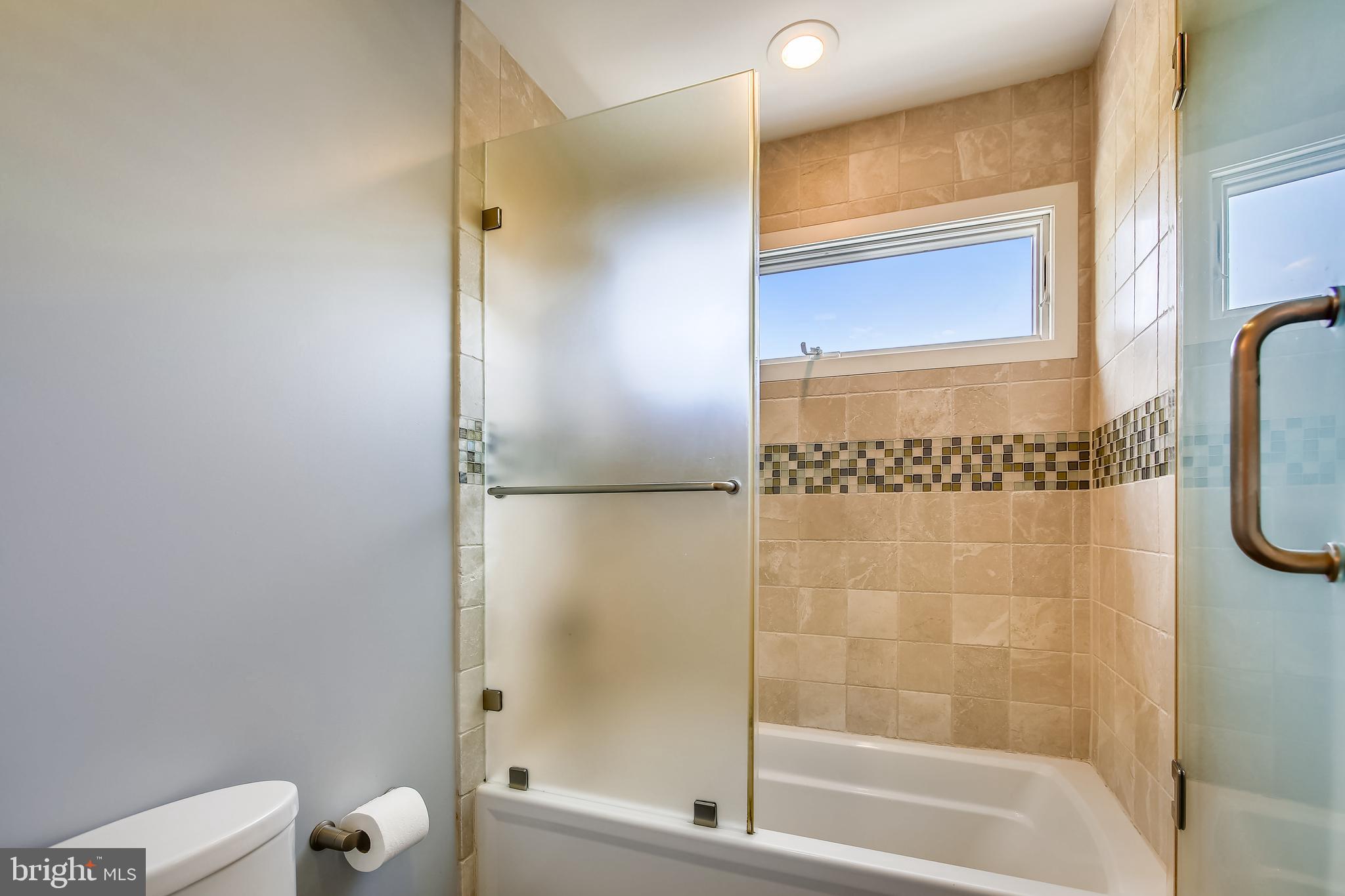 MEADOW HALL - Residential