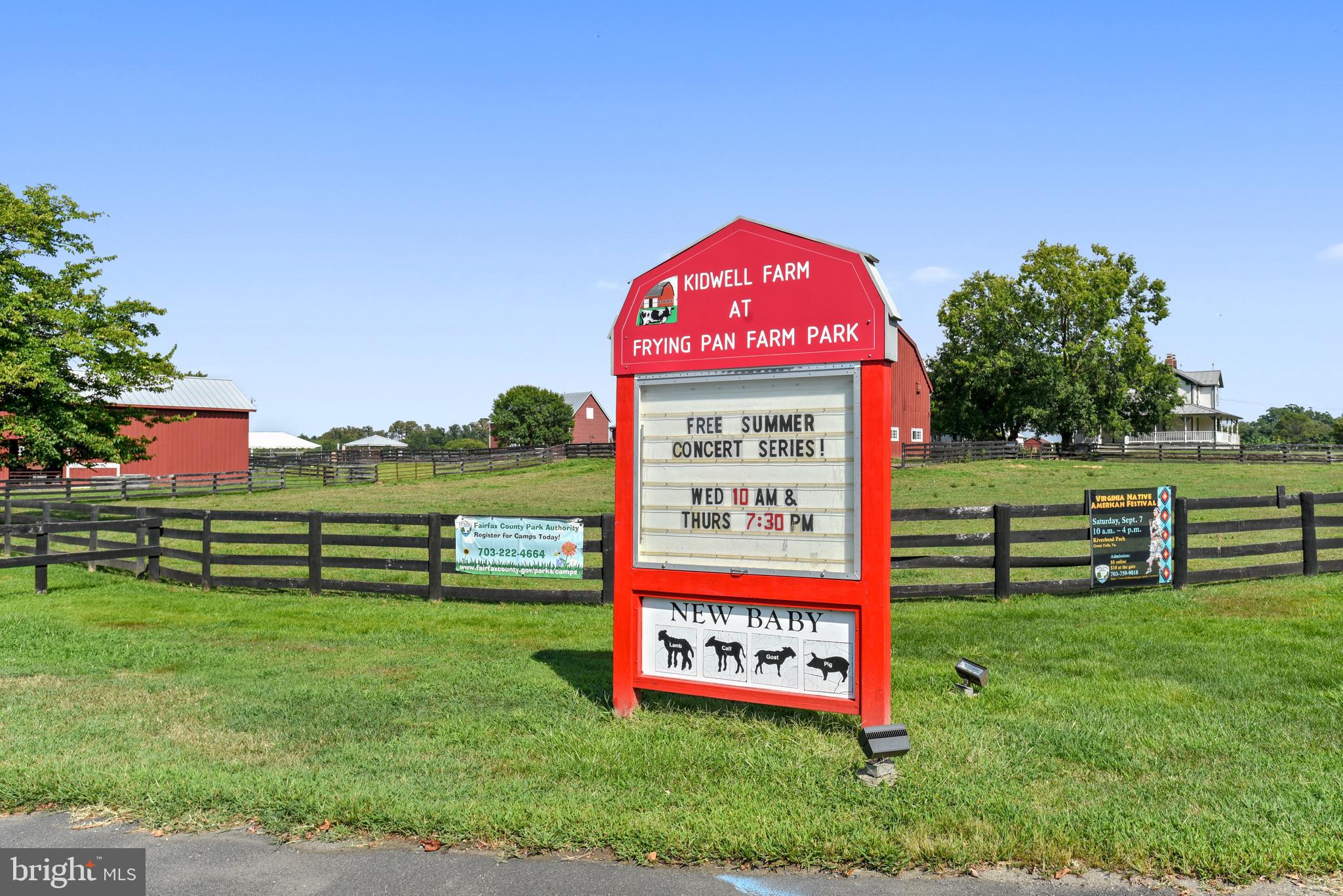 MEADOW HALL - Residential