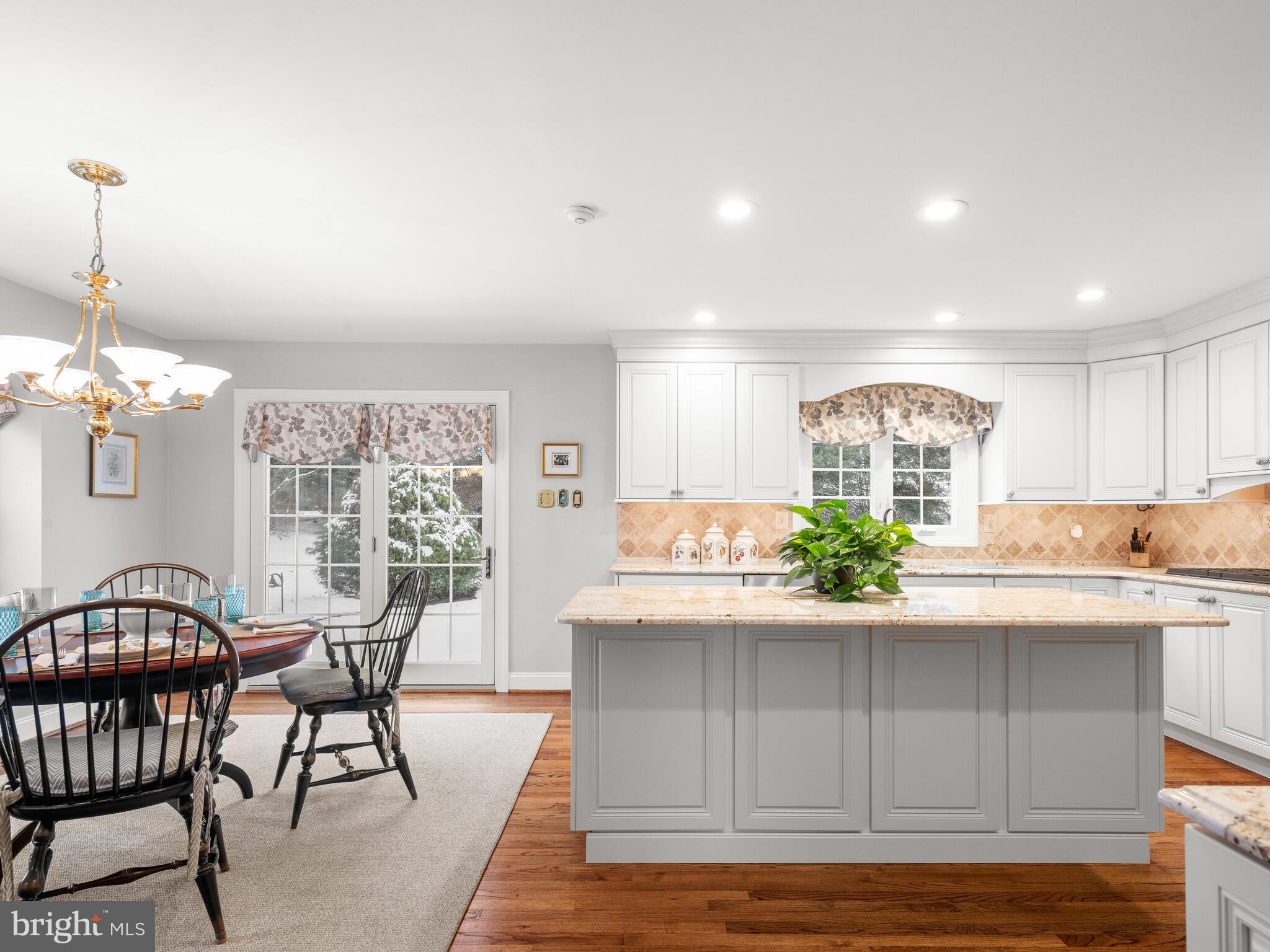 SUNWOOD FARM - Residential