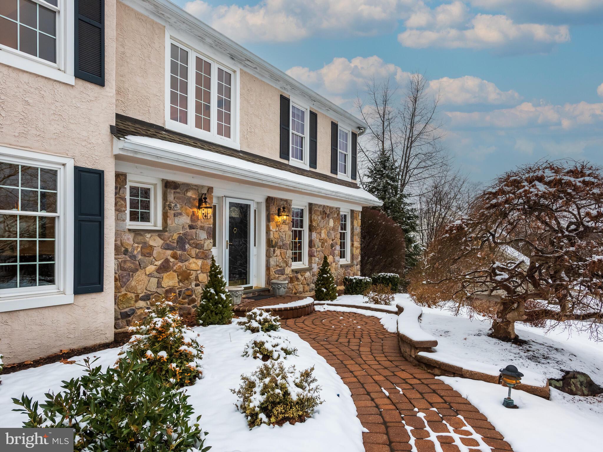 SUNWOOD FARM - Residential