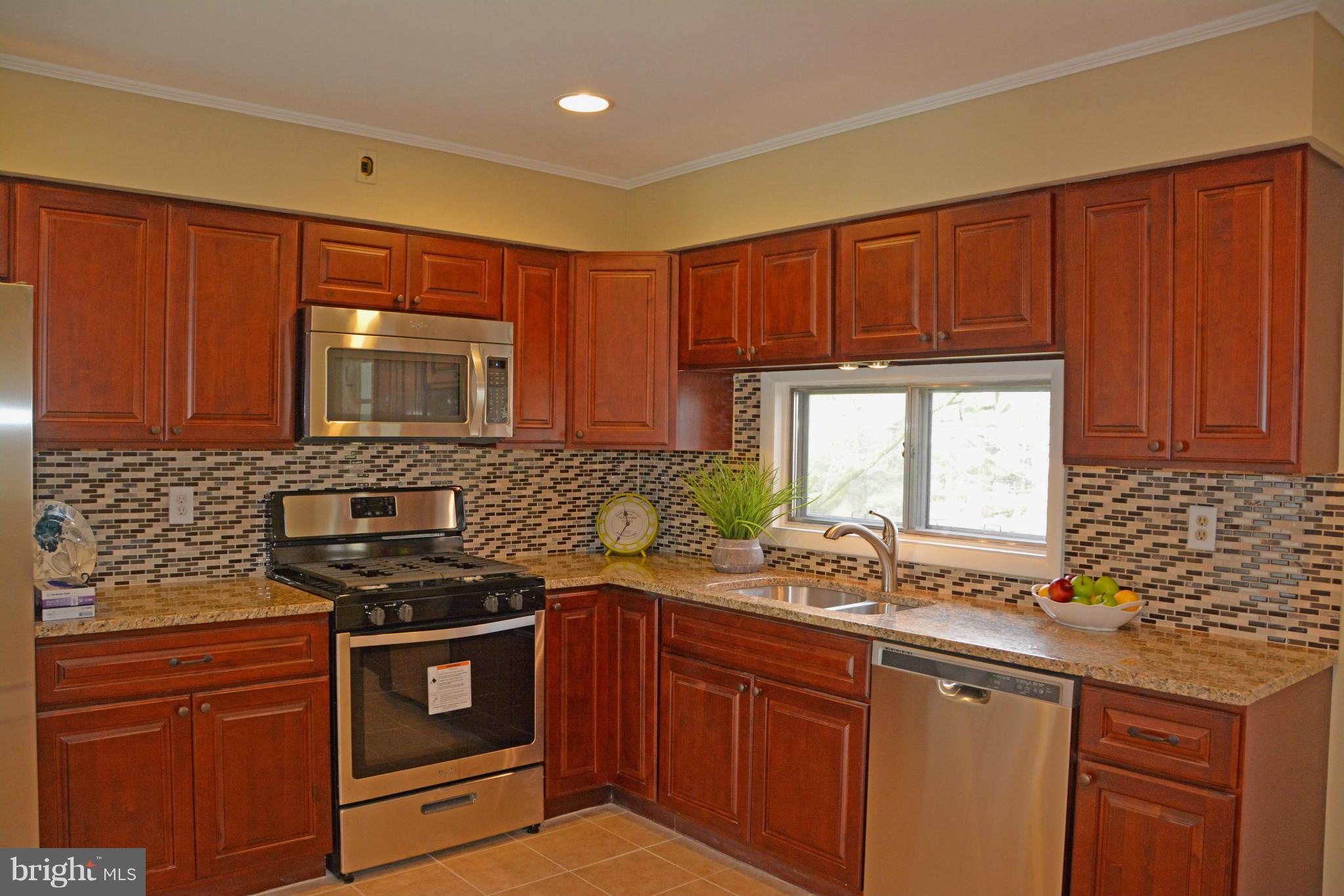 WILTON ACRES - Residential