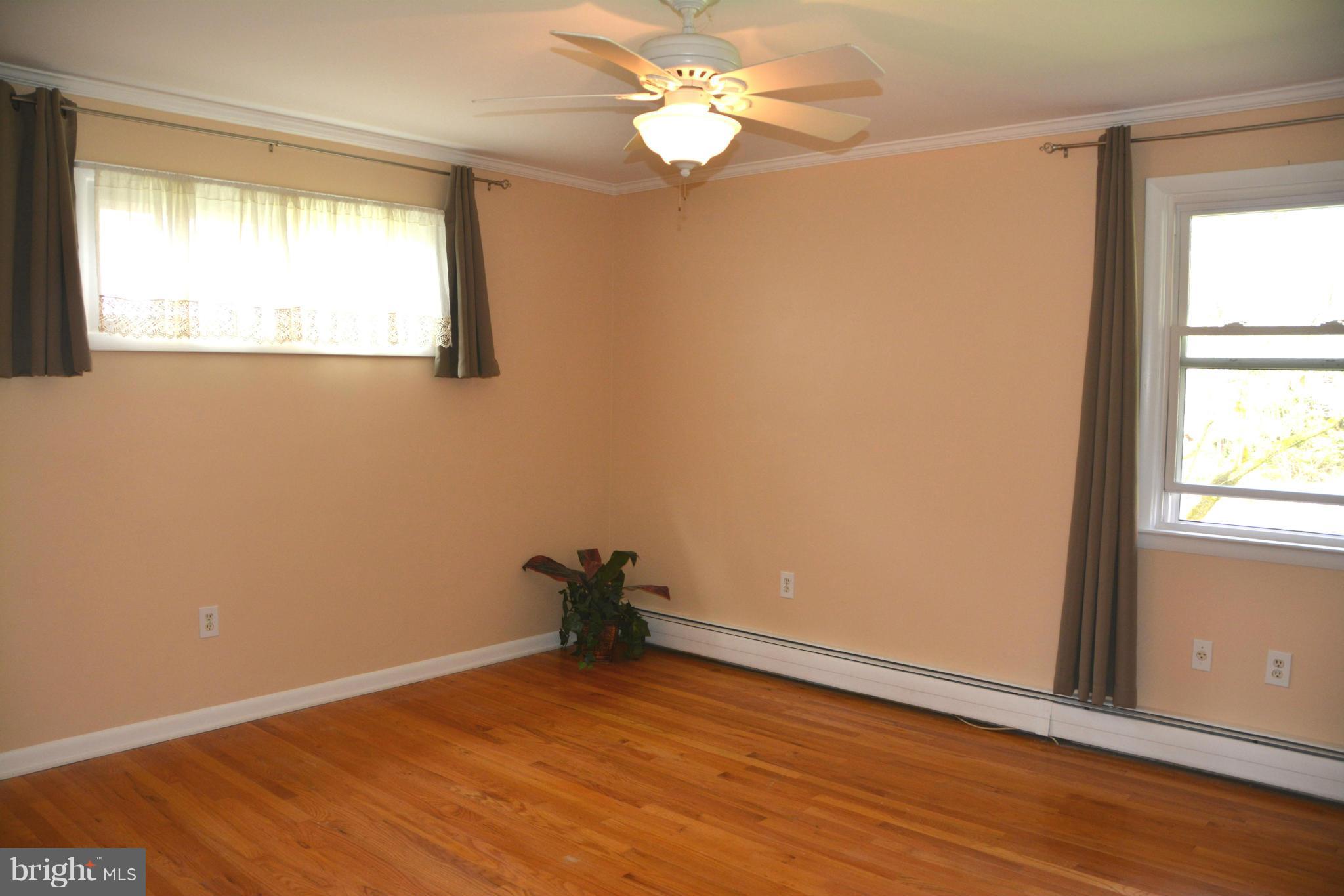 WILTON ACRES - Residential