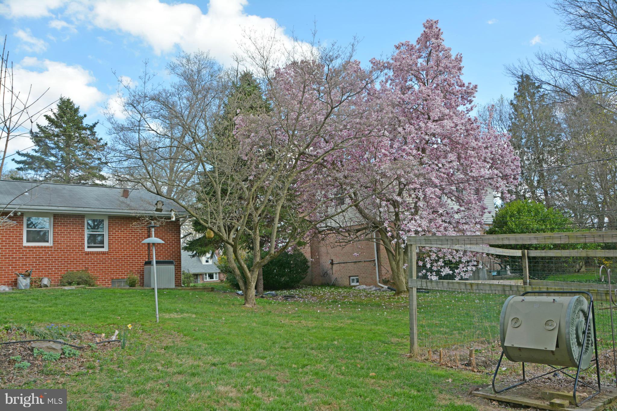 WILTON ACRES - Residential