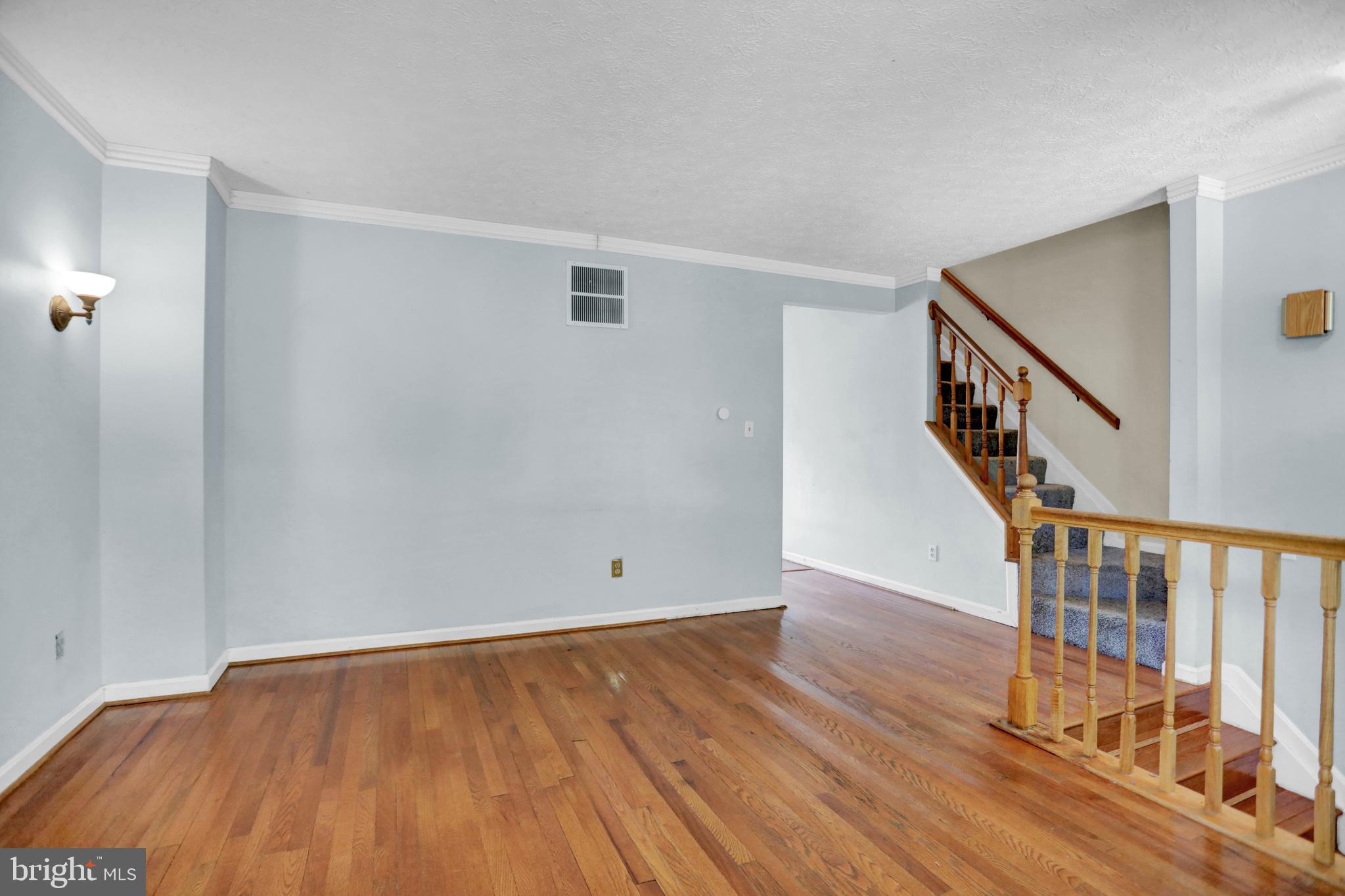 131 REMINGTON CIRCLE