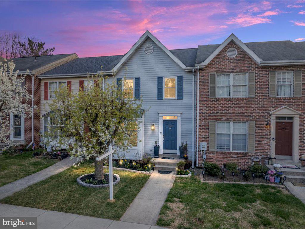 WATERSIDE - Residential