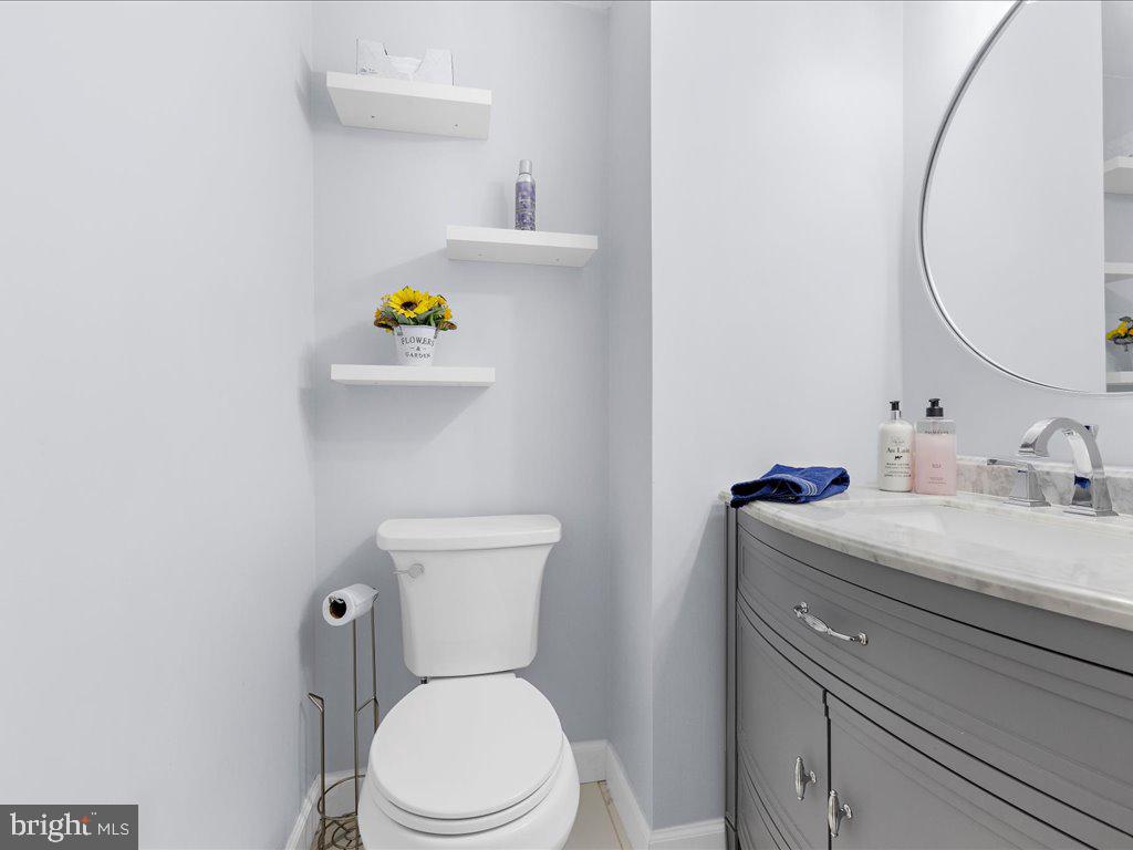 WATERSIDE - Residential