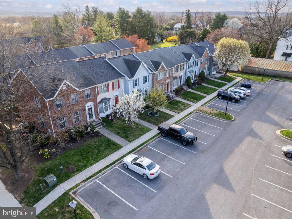 WATERSIDE - Residential