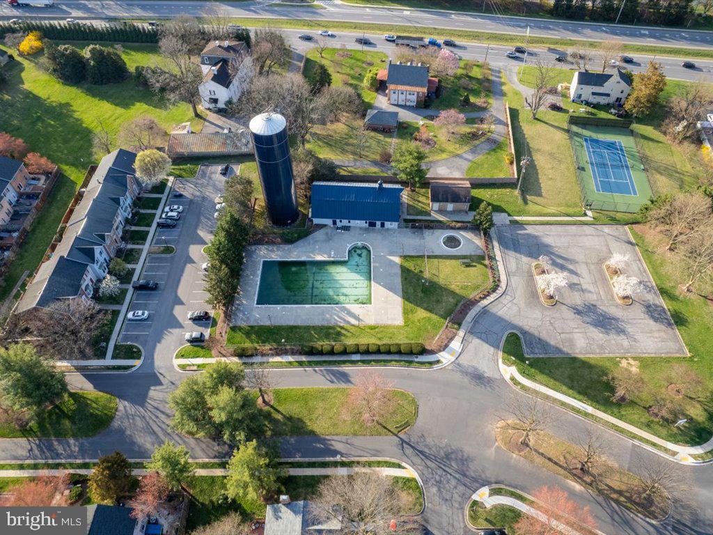 WATERSIDE - Residential