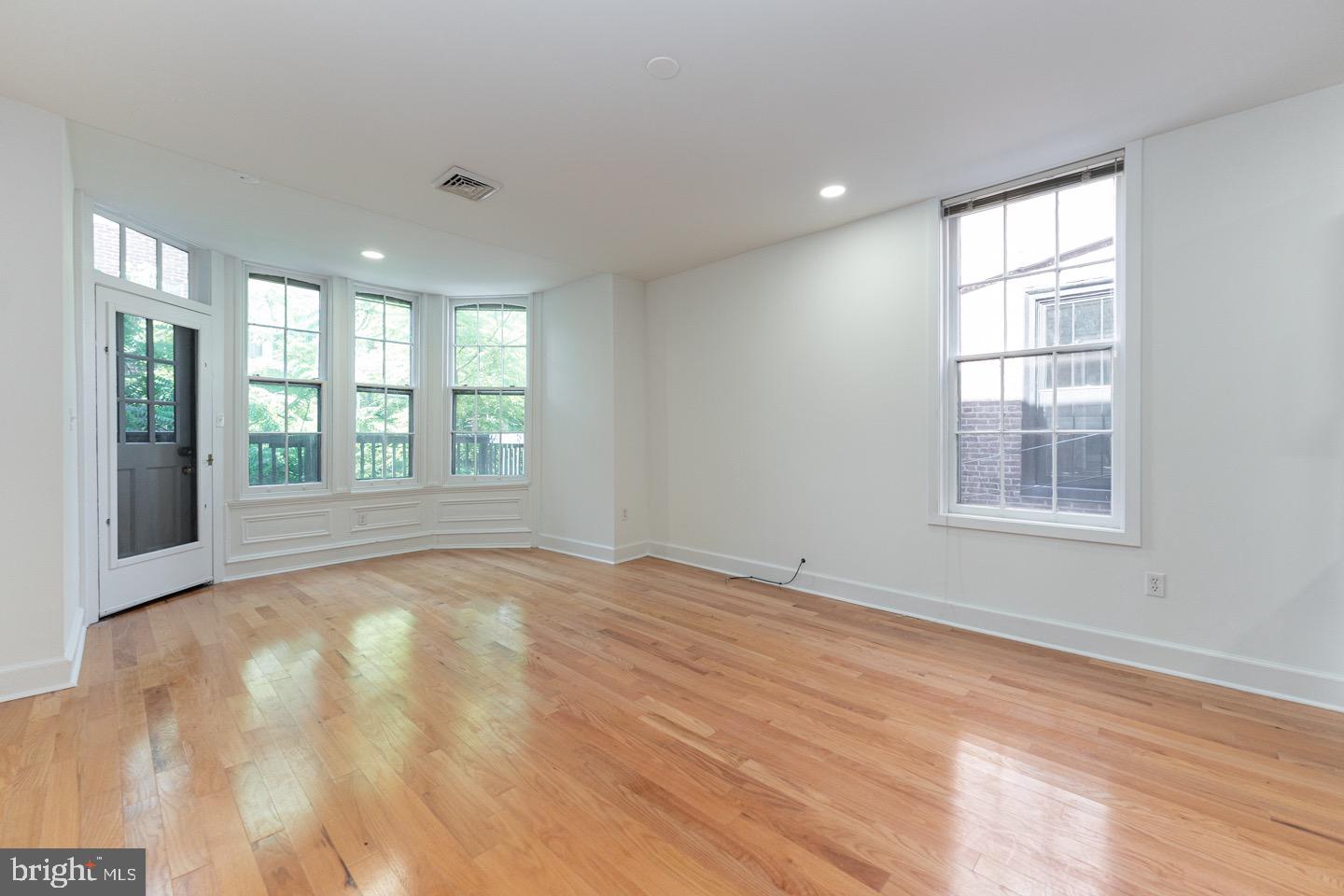 FITLER SQUARE - Residential Lease