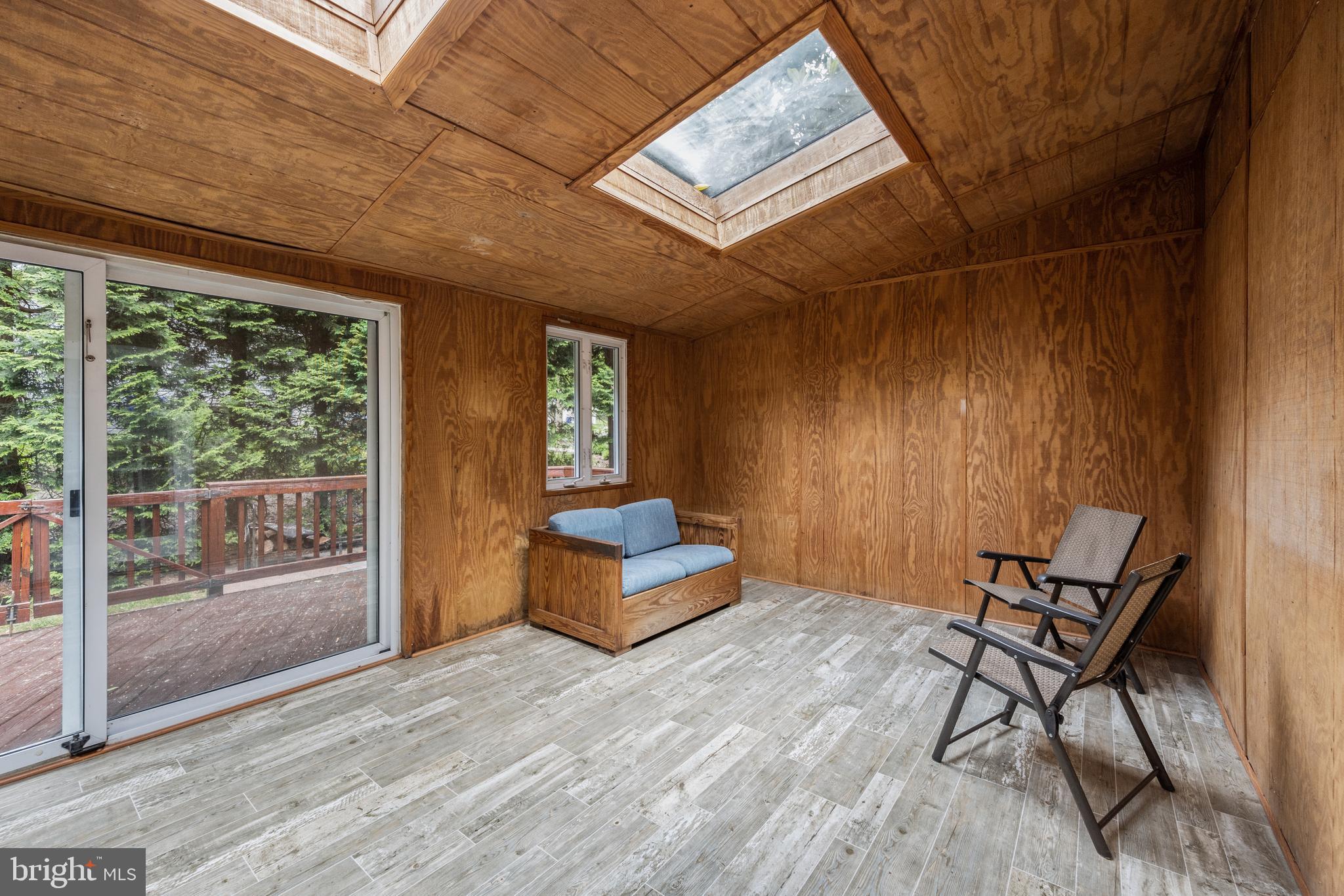 WILDE LAKE - Residential