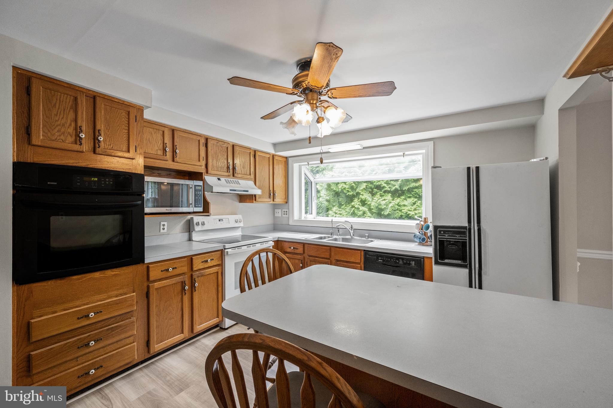 WILDE LAKE - Residential