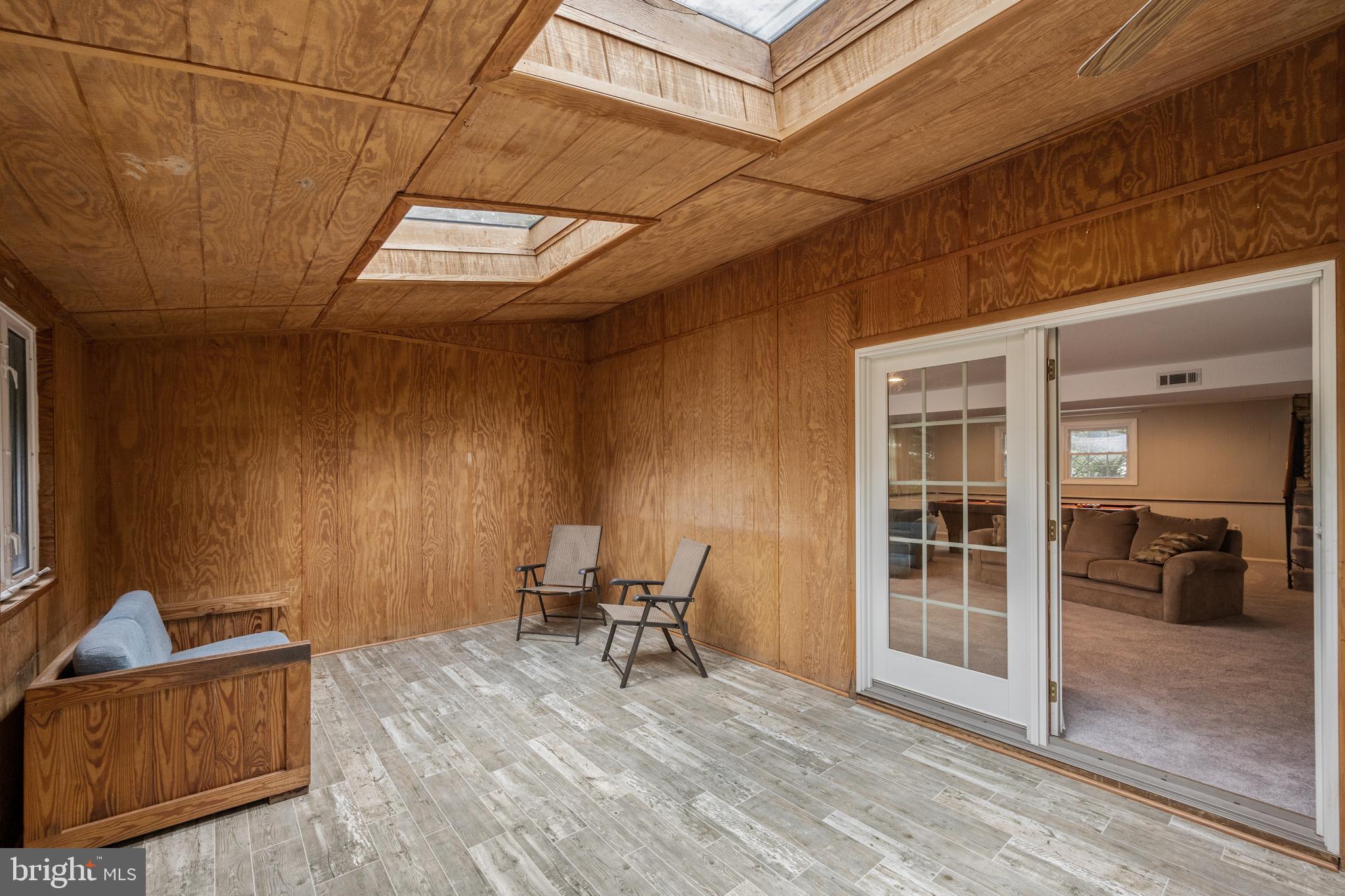 WILDE LAKE - Residential