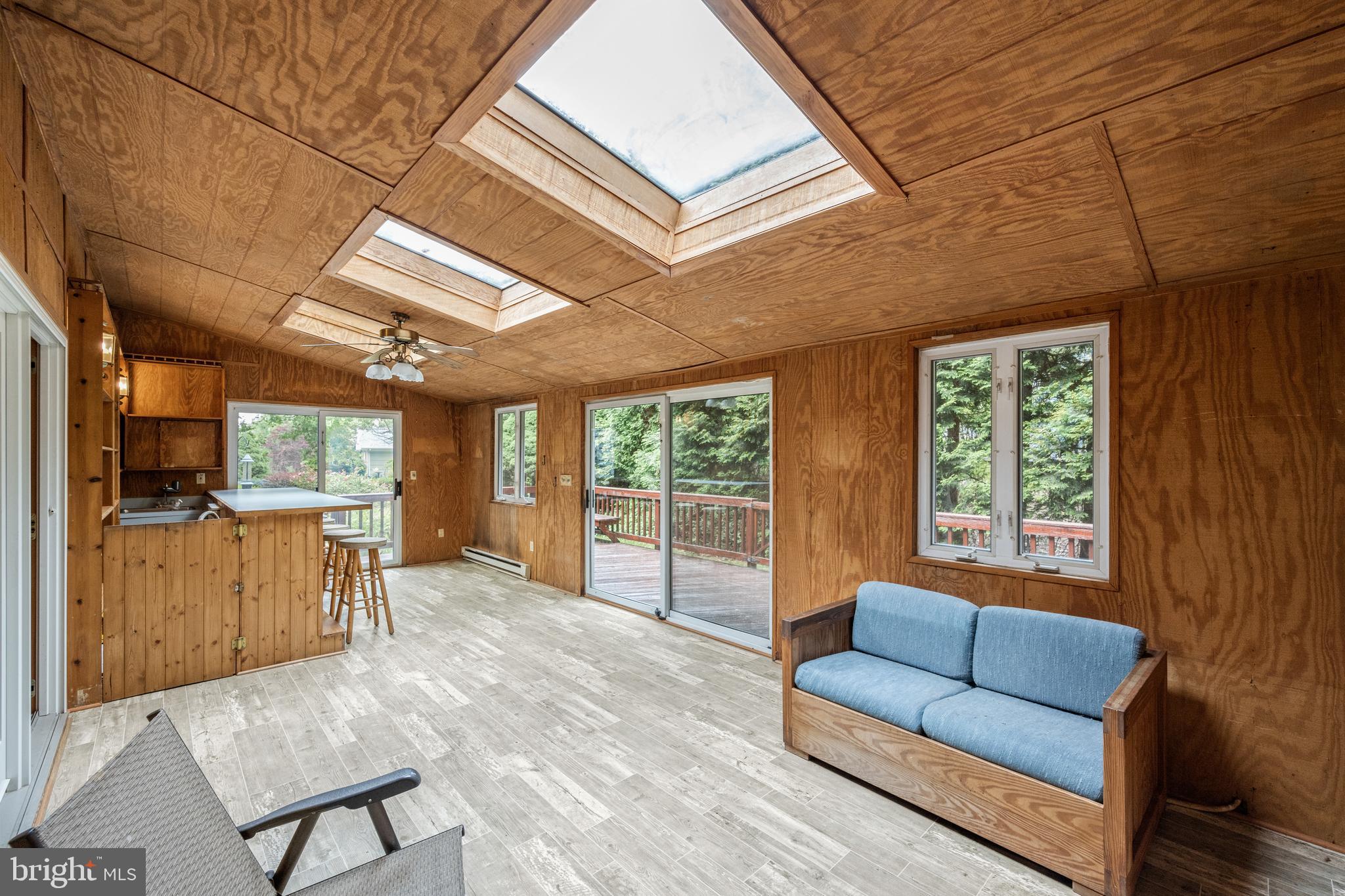 WILDE LAKE - Residential