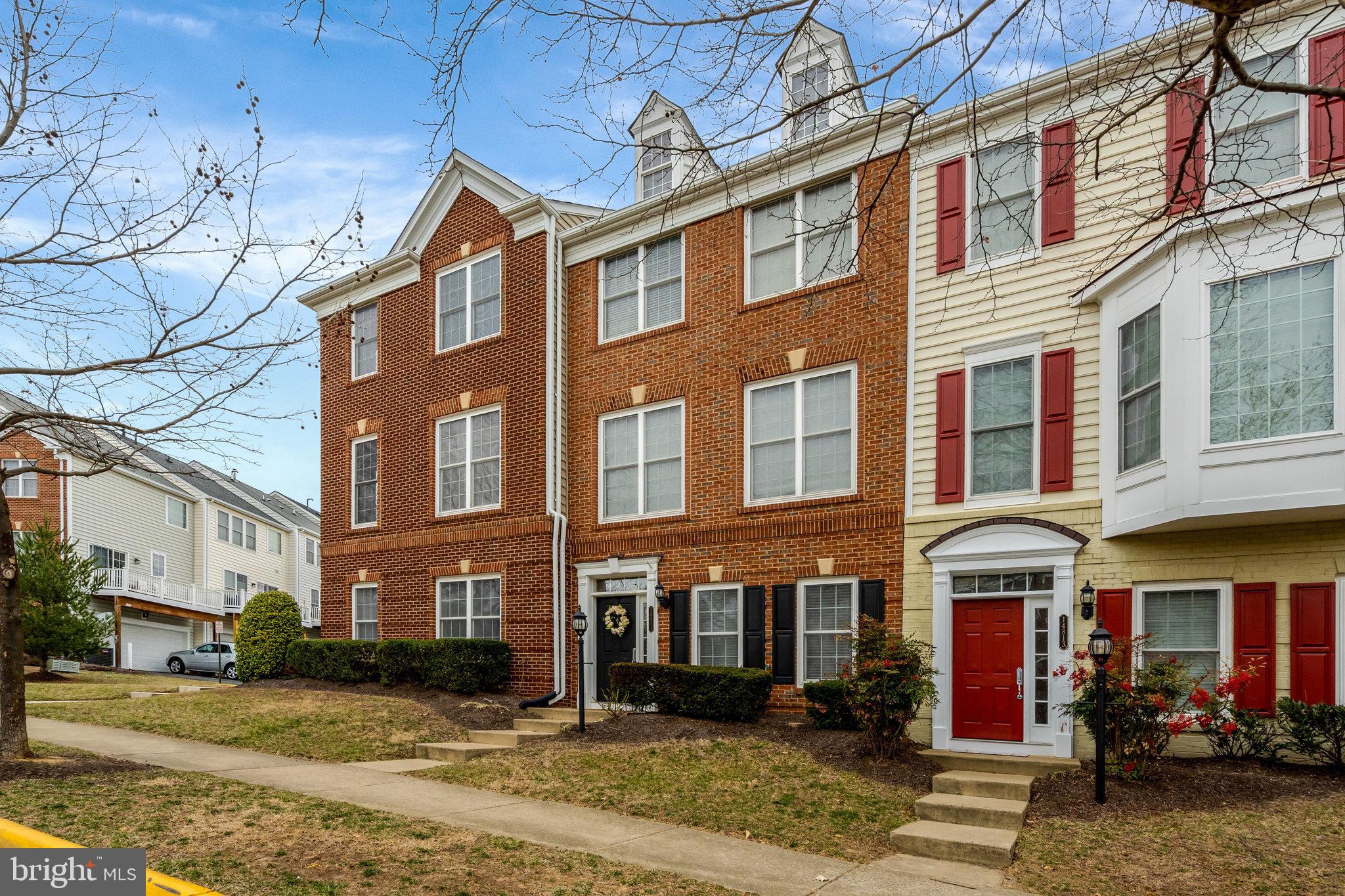 POTOMAC CLUB - Residential