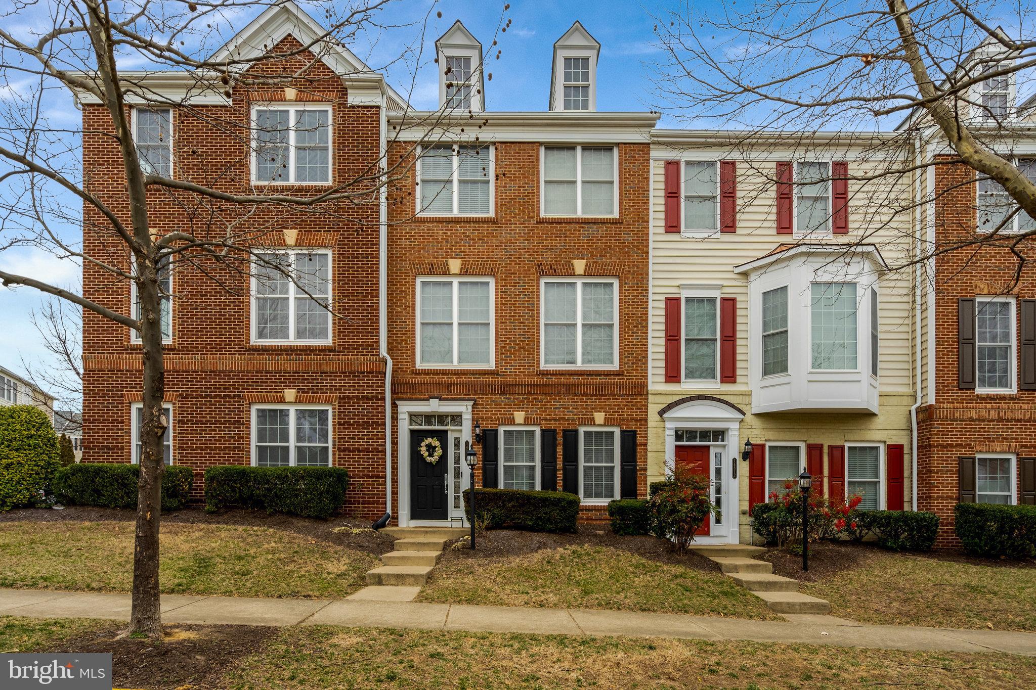 POTOMAC CLUB - Residential