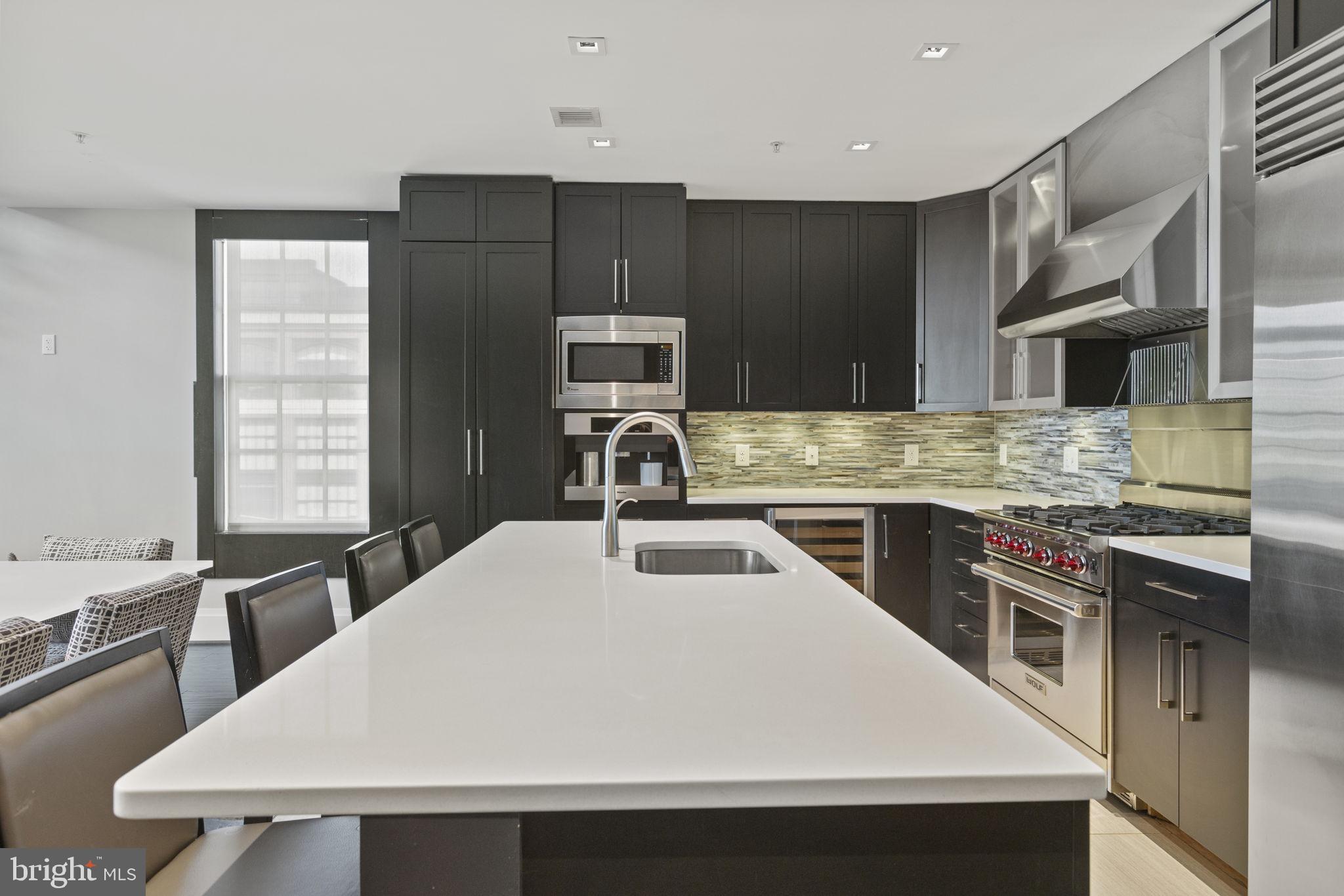 GASLIGHT SQUARE - Residential