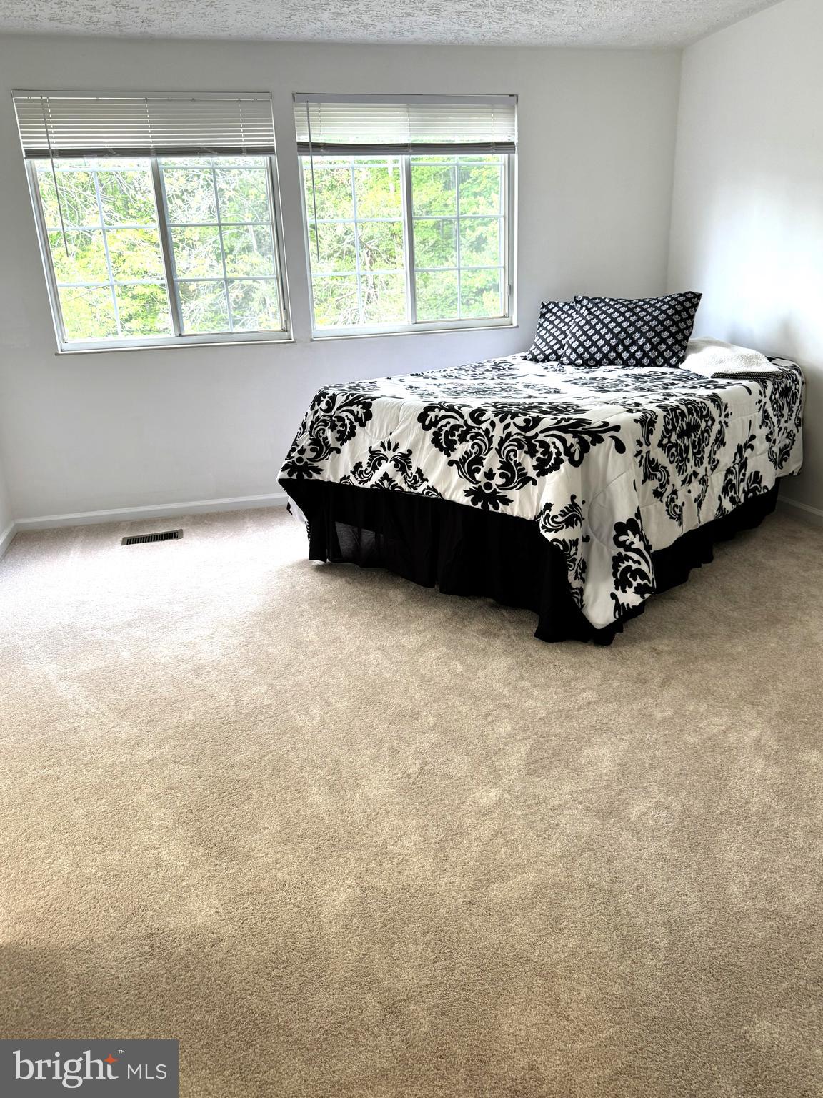 HOLLYMEAD - Residential