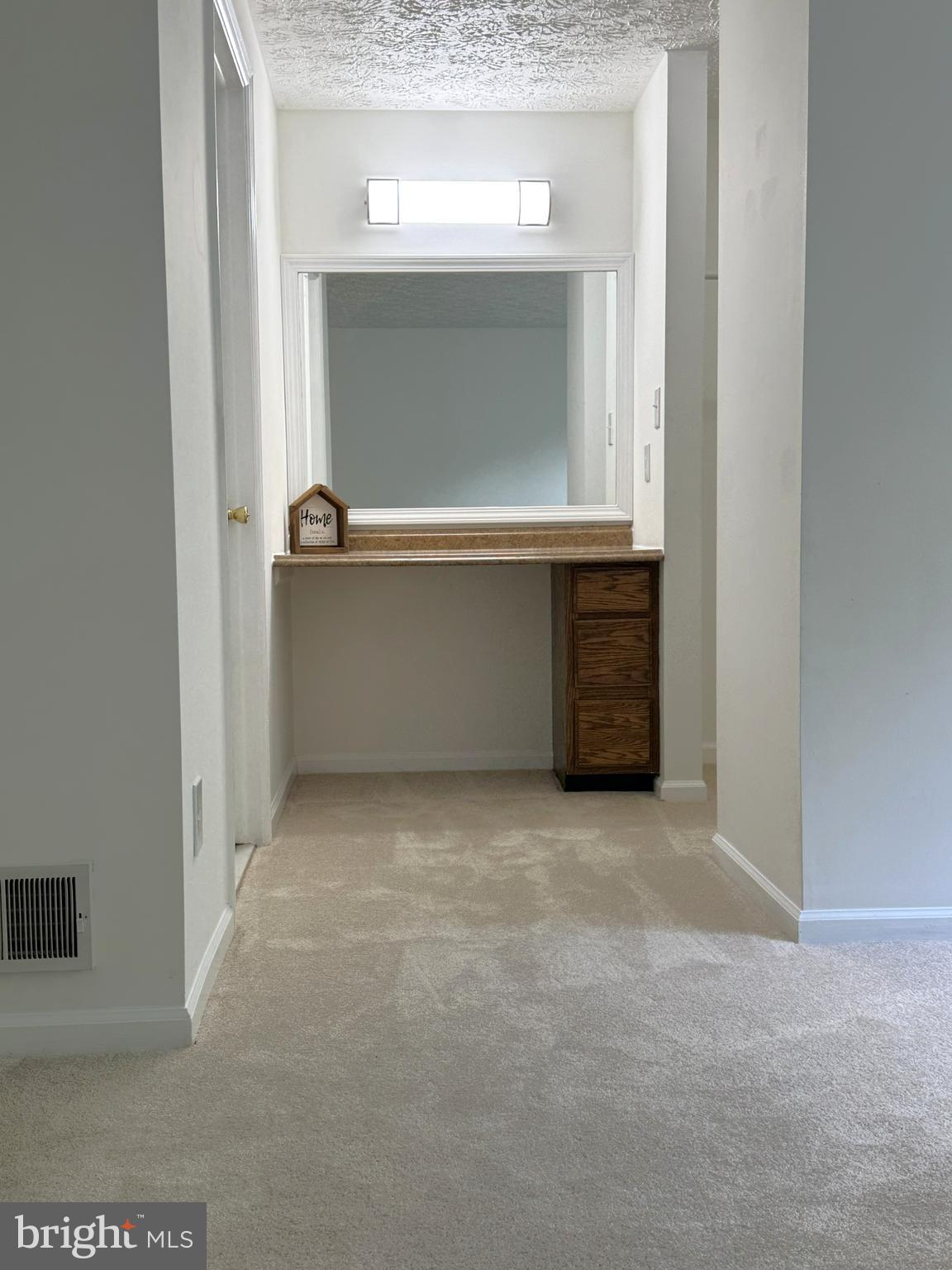 HOLLYMEAD - Residential