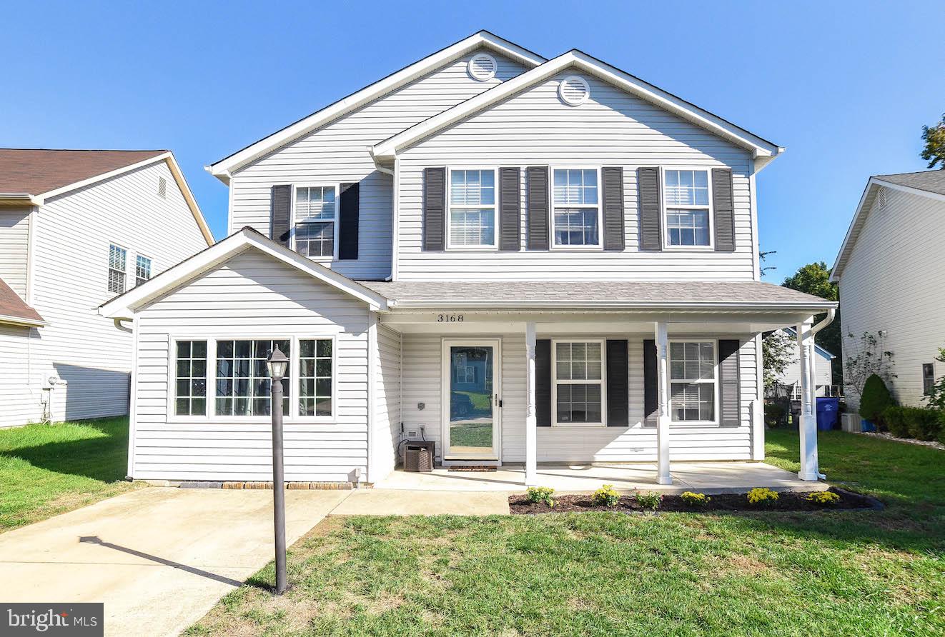 HUNTINGTON NEIGHBORHOOD - Residential