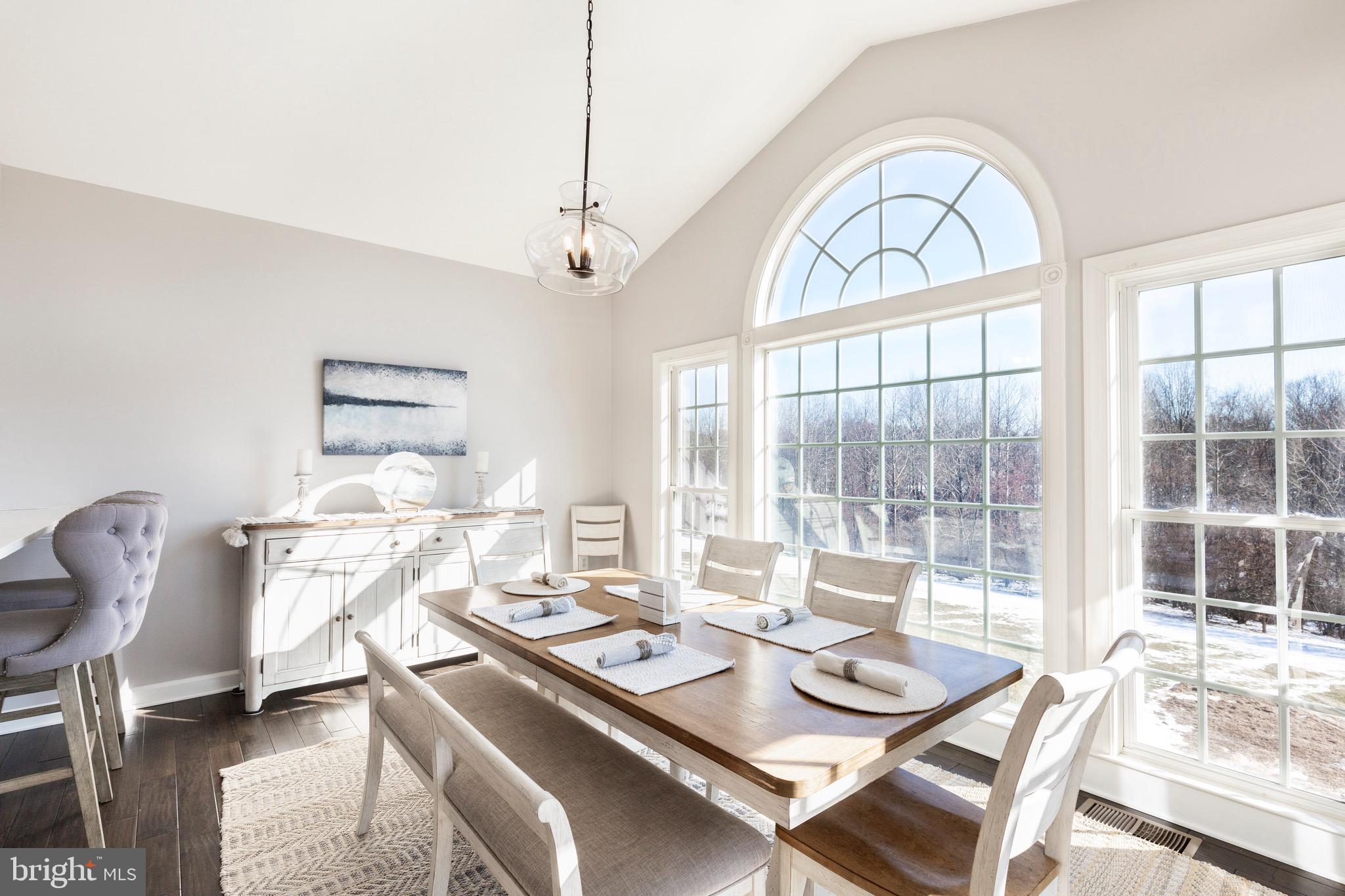 LAKE FOREST - Residential