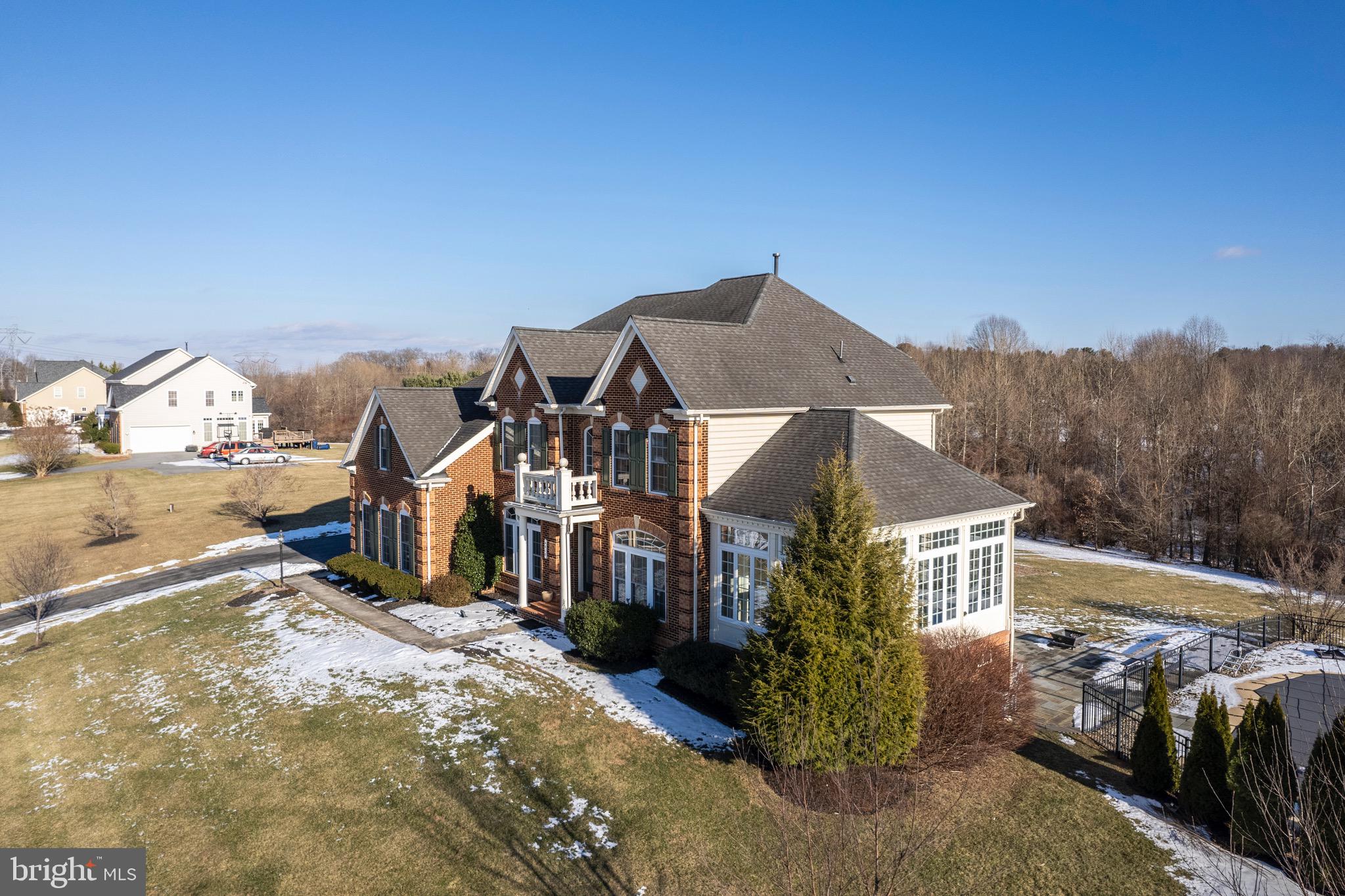 LAKE FOREST - Residential