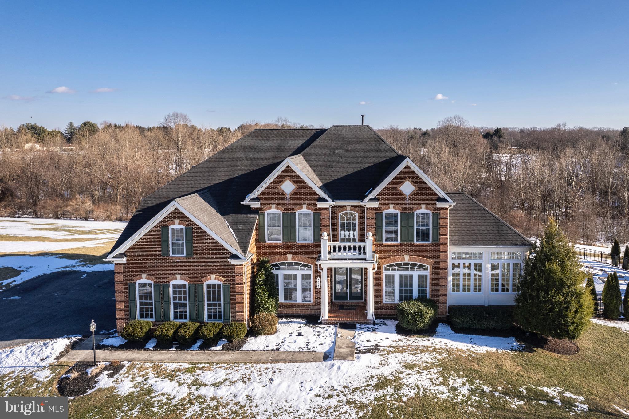 LAKE FOREST - Residential