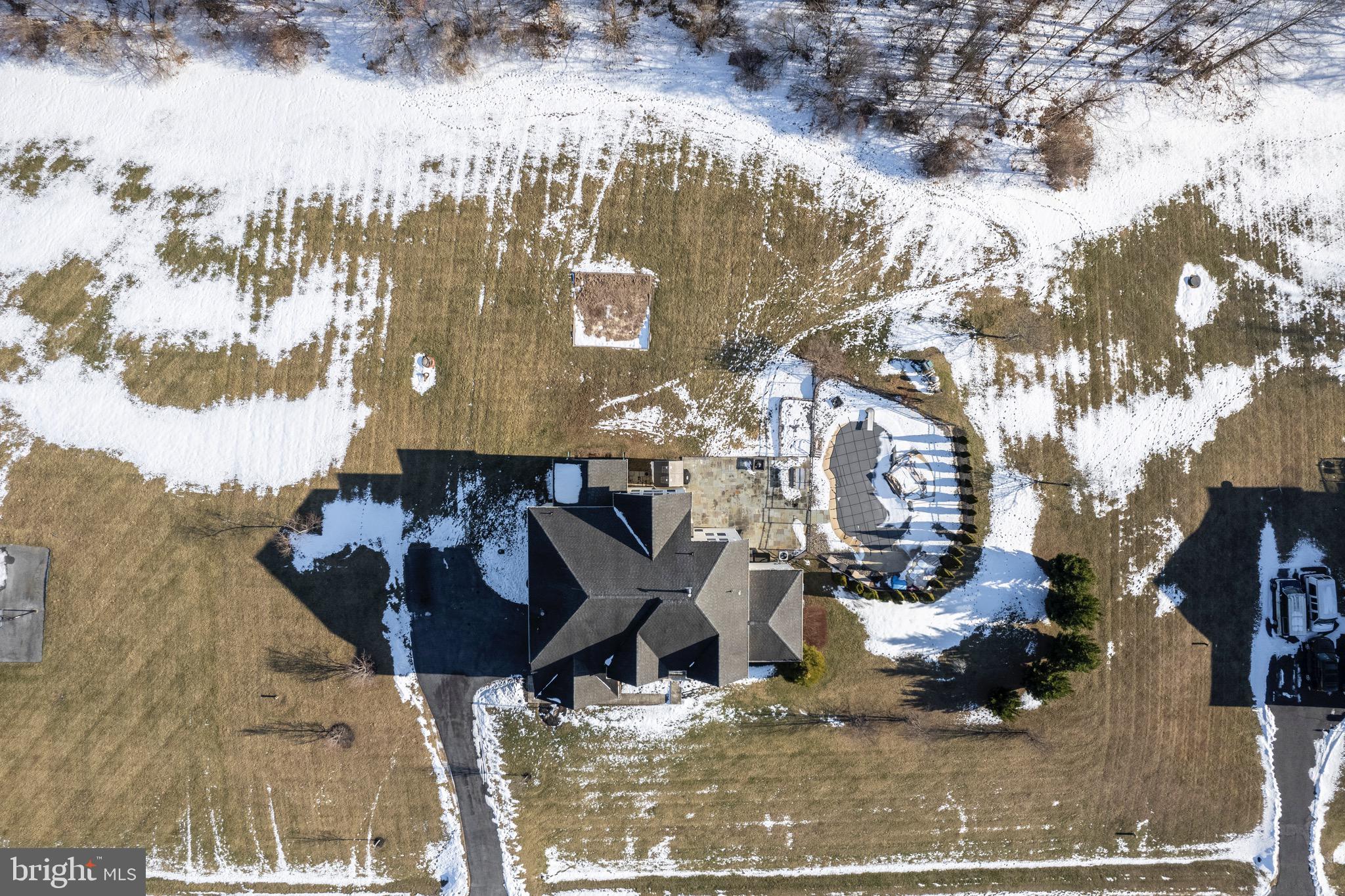 LAKE FOREST - Residential