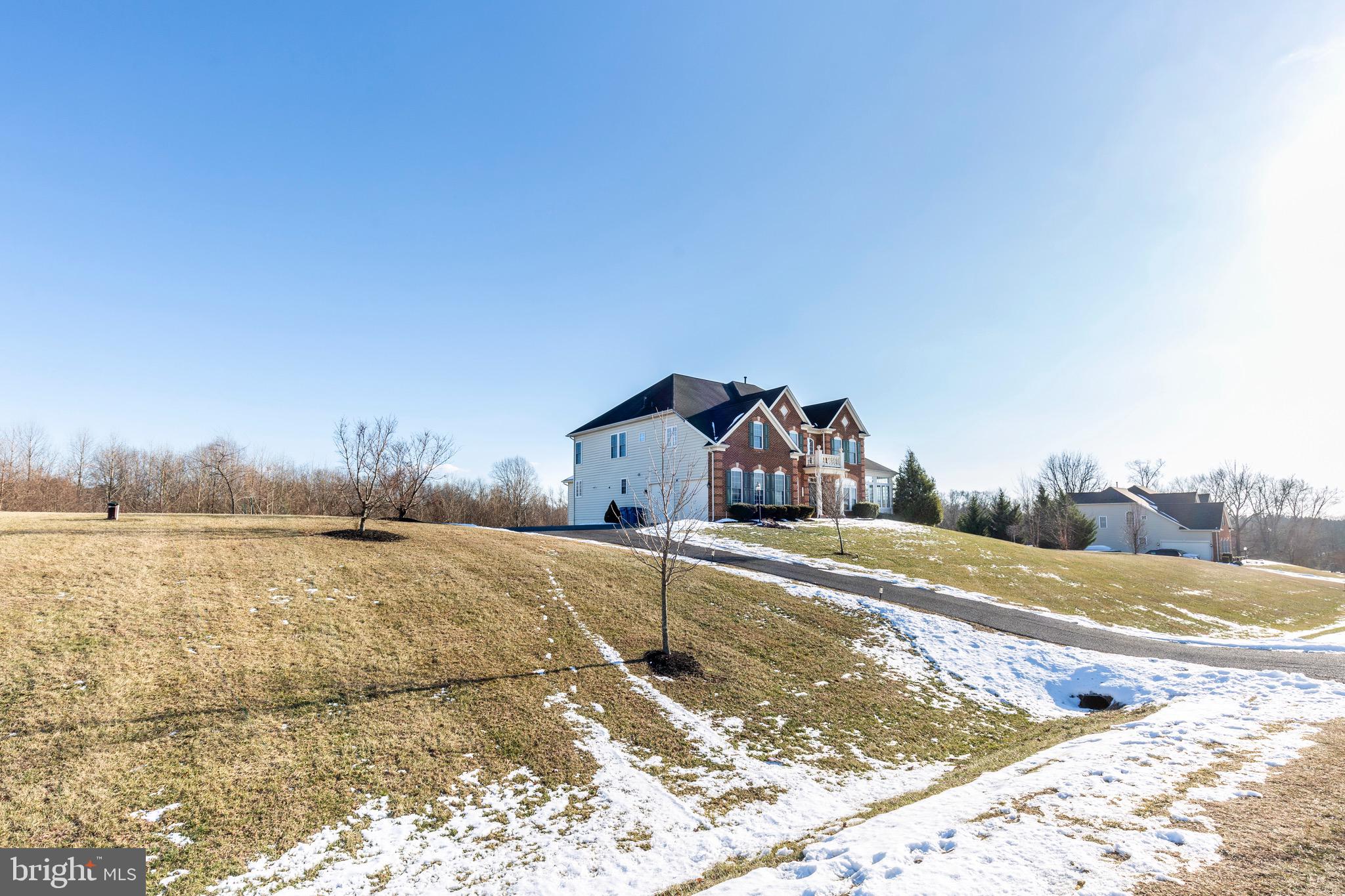 LAKE FOREST - Residential