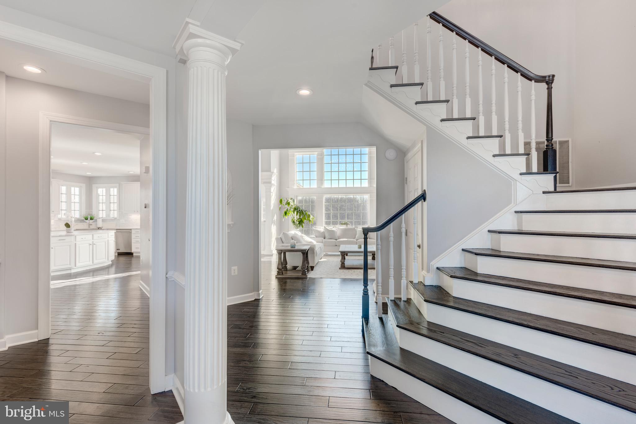 LAKE FOREST - Residential