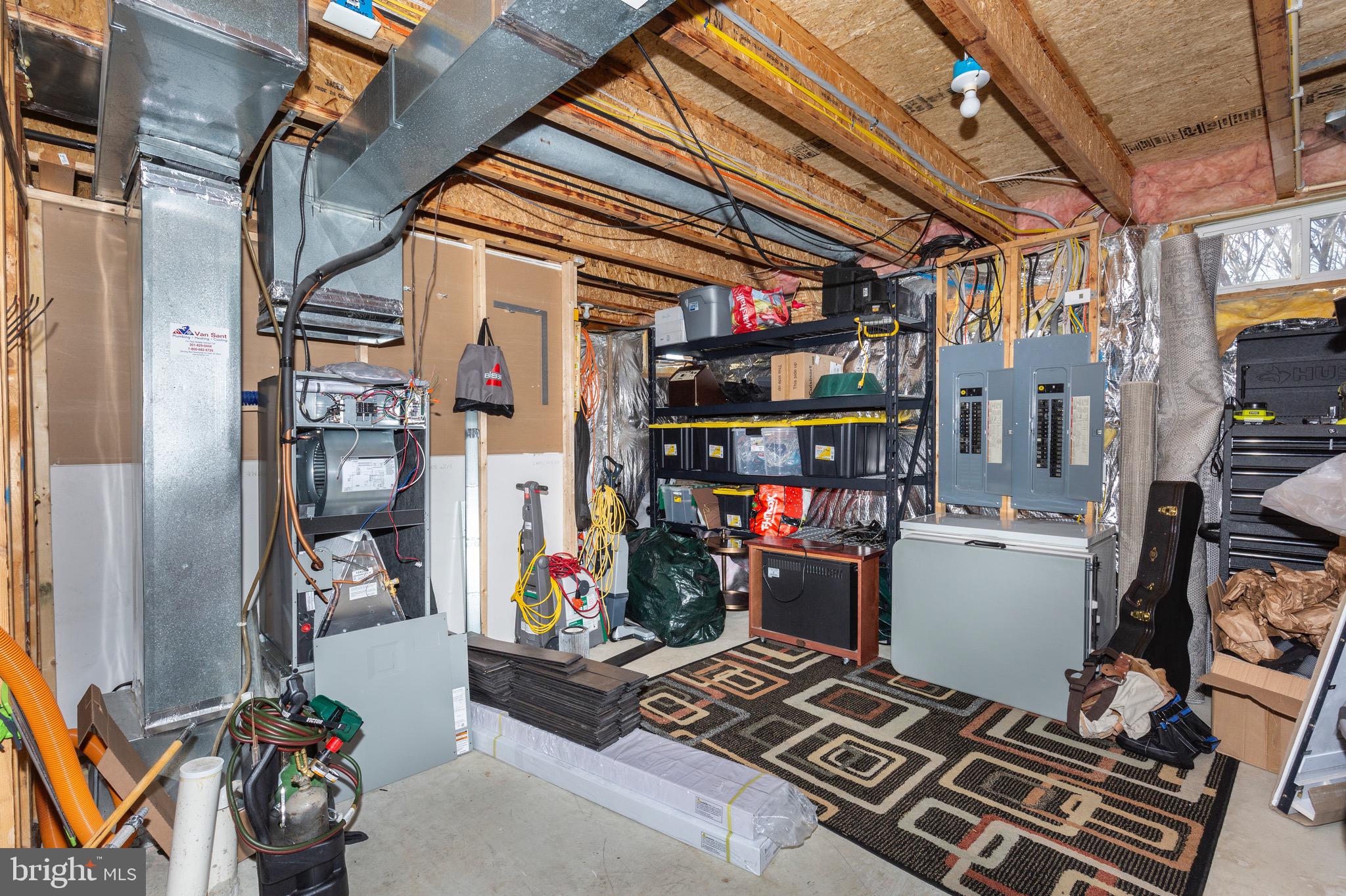 LAKE FOREST - Residential